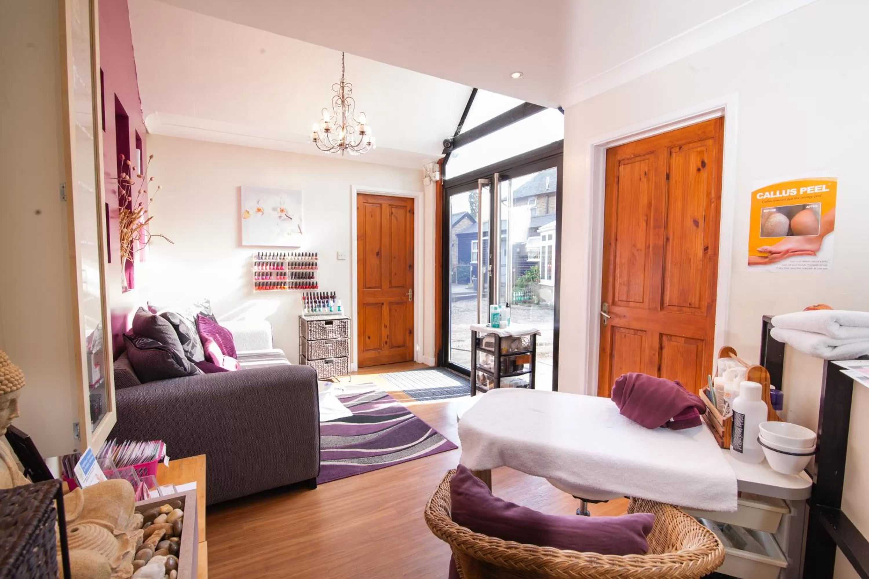 Day, Bed in Hunters Meet