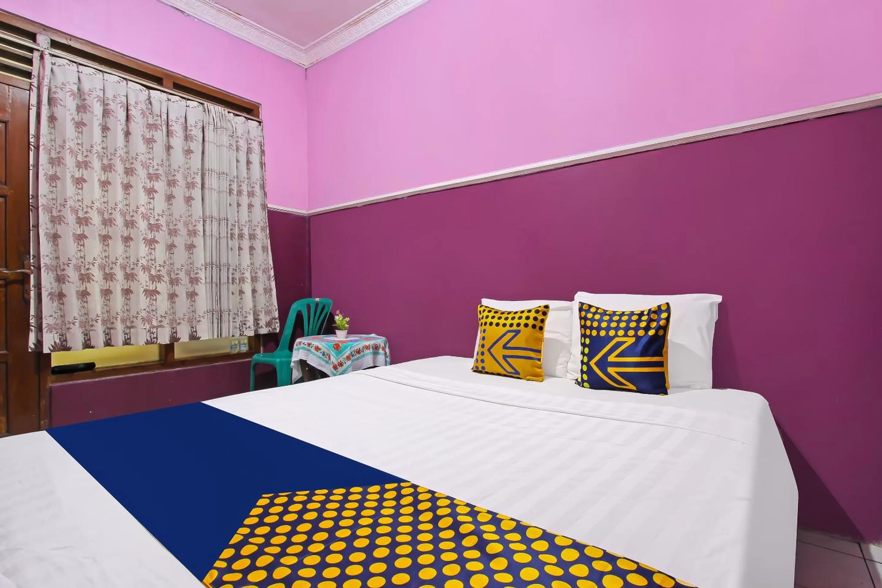 Bedroom, Bed in SPOT ON 91911 Rejeki Homestay Syariah Malioboro