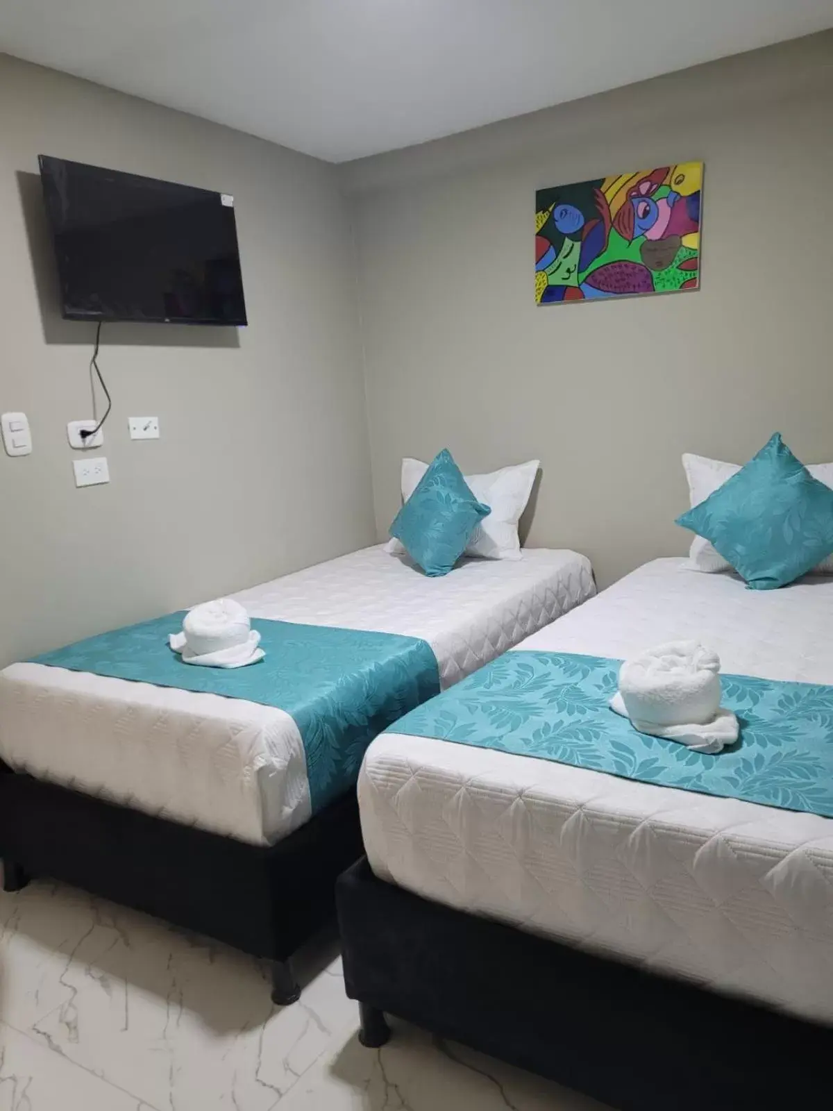 Twin Room in HOTEL LUXEM Twin Room in HOTEL LUXEM