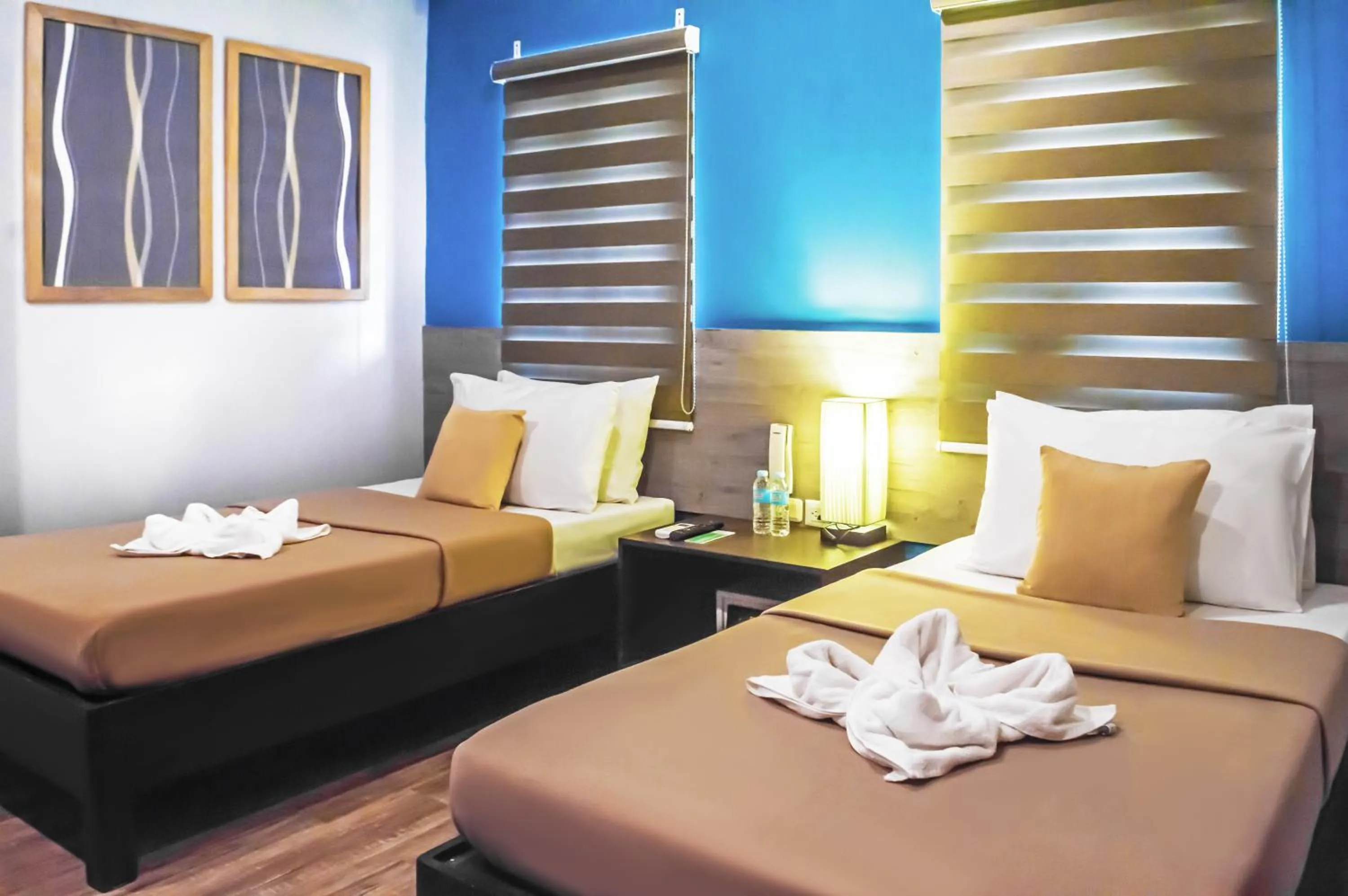 Bed in Sheridan Boutique Hotel