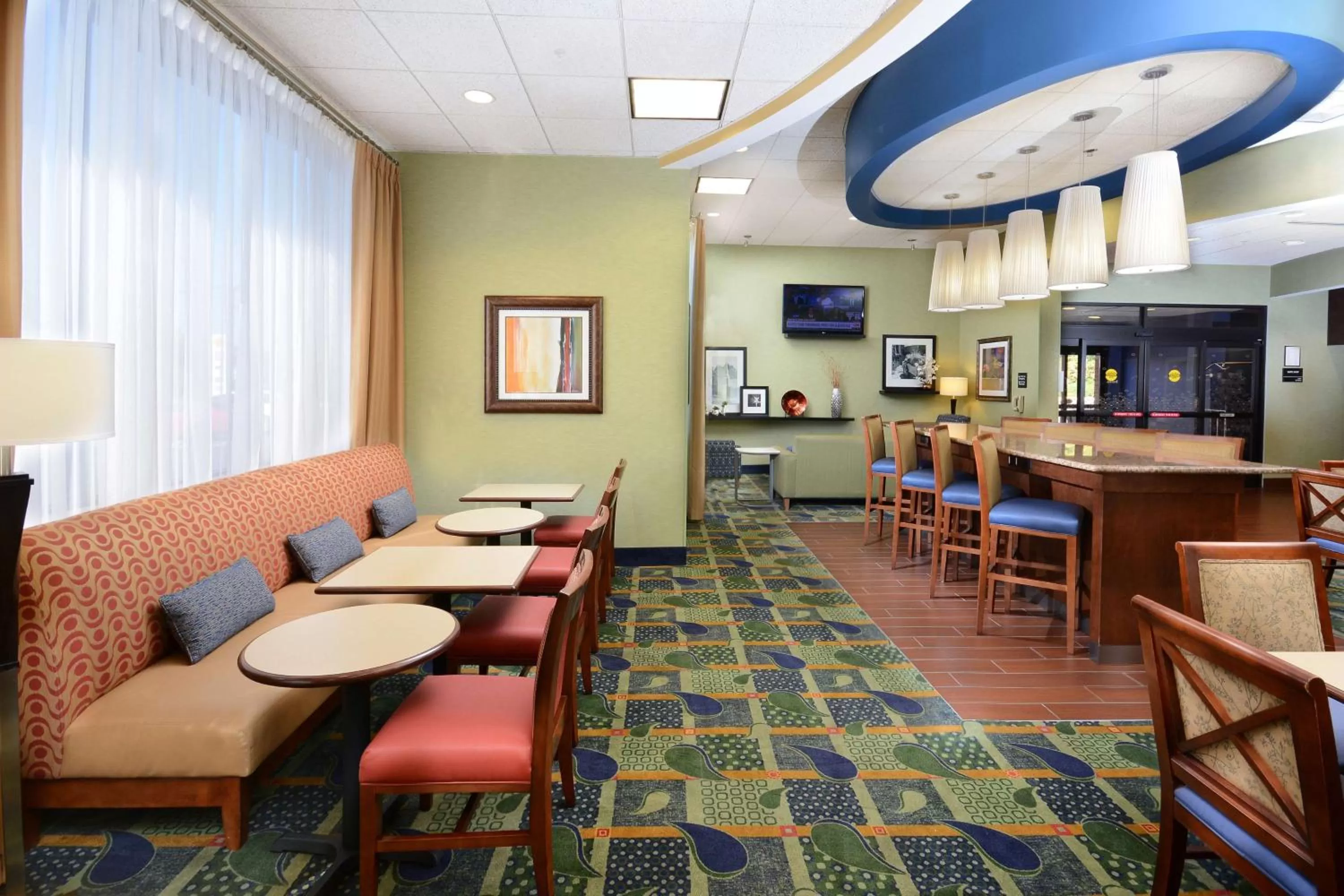 Lobby or reception in Hampton Inn High Point