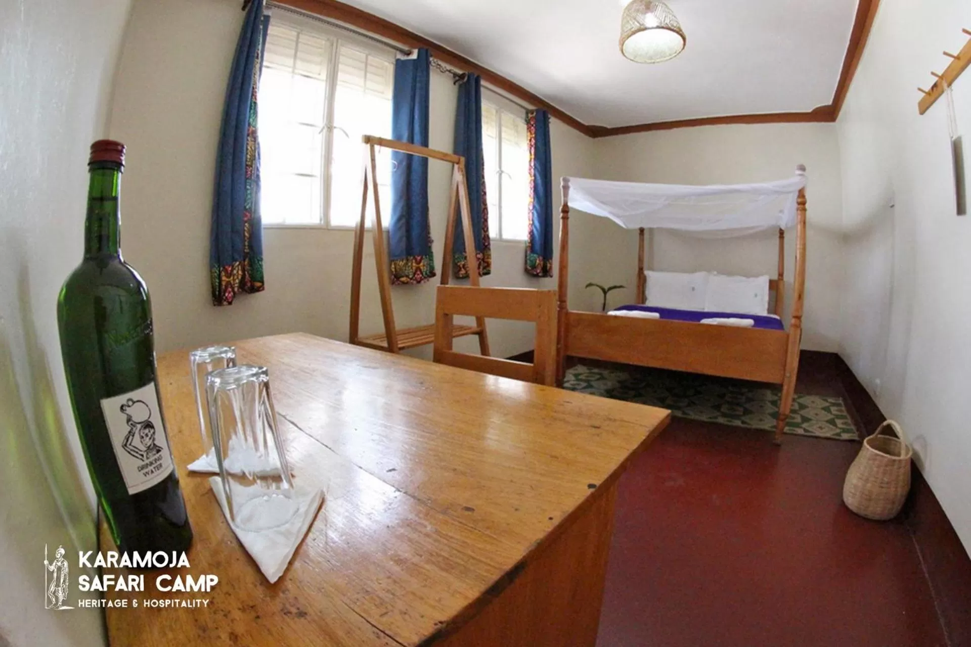 Bedroom in Kara-Tunga Safari Camp