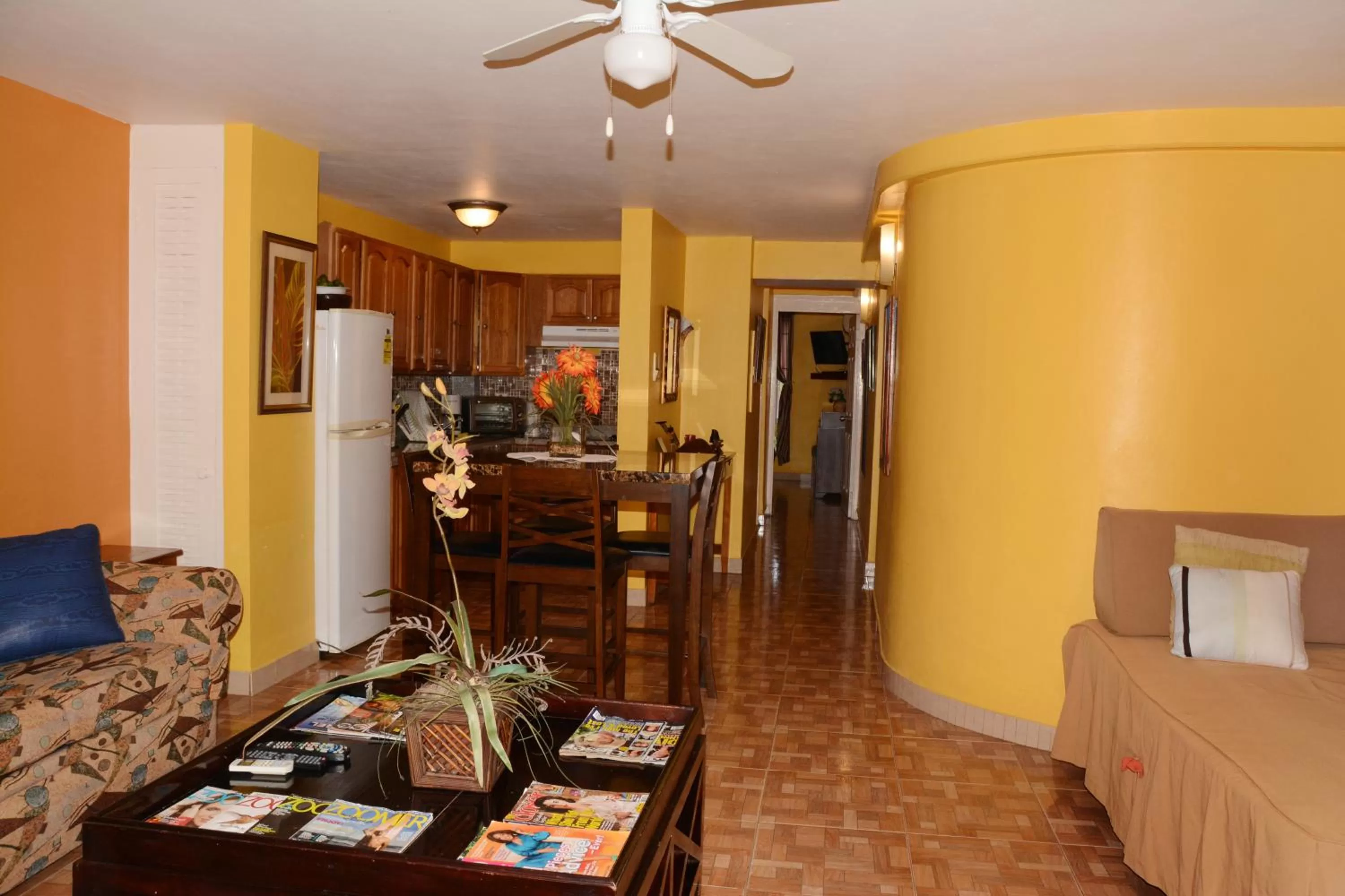 Living room in Seacastles by the beach/pool