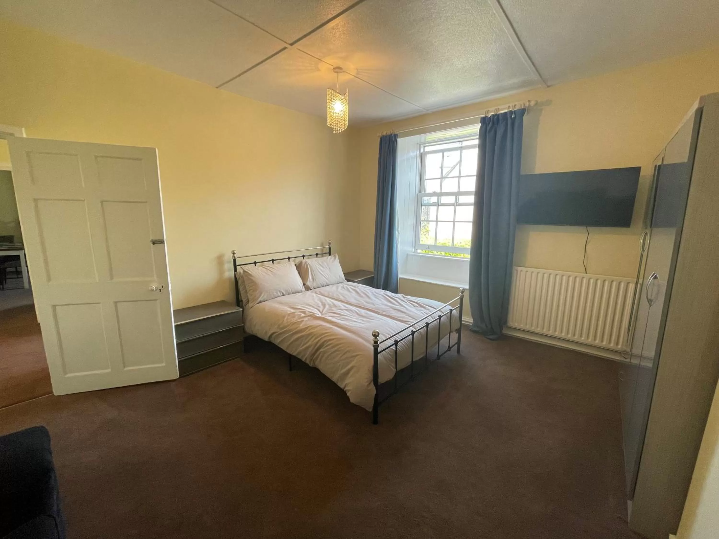 Bed in Carew Lodge & Loft