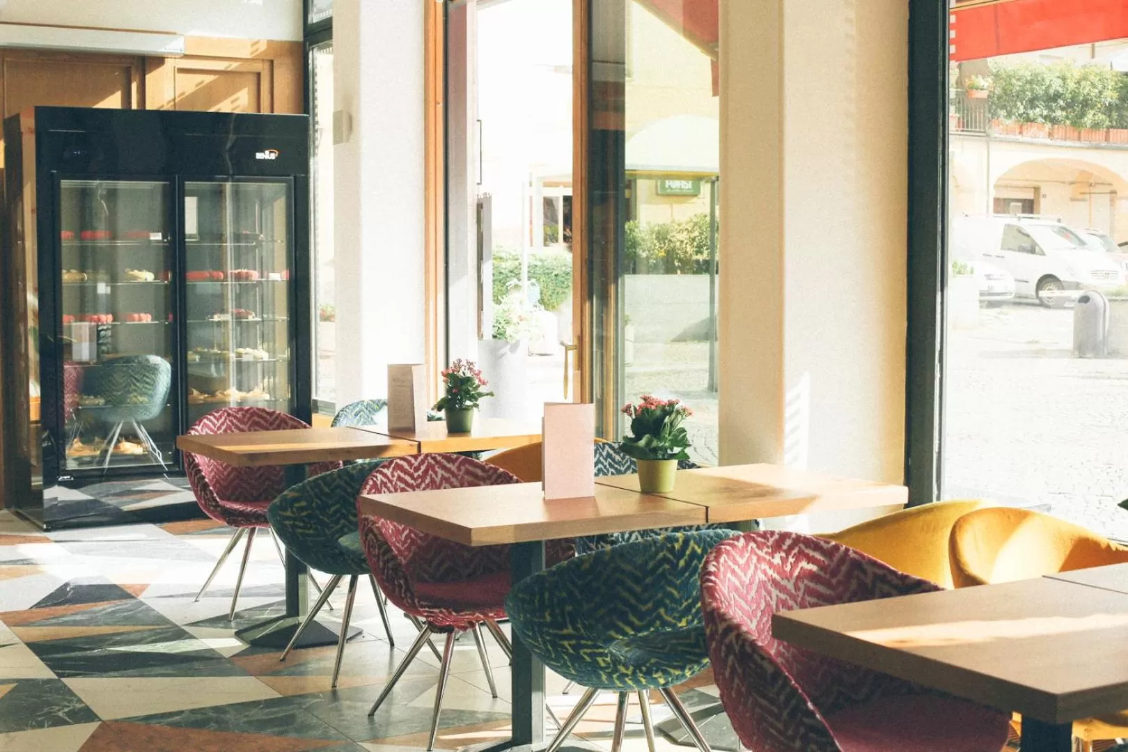 Restaurant/places to eat in Duca D'Aosta Hotel