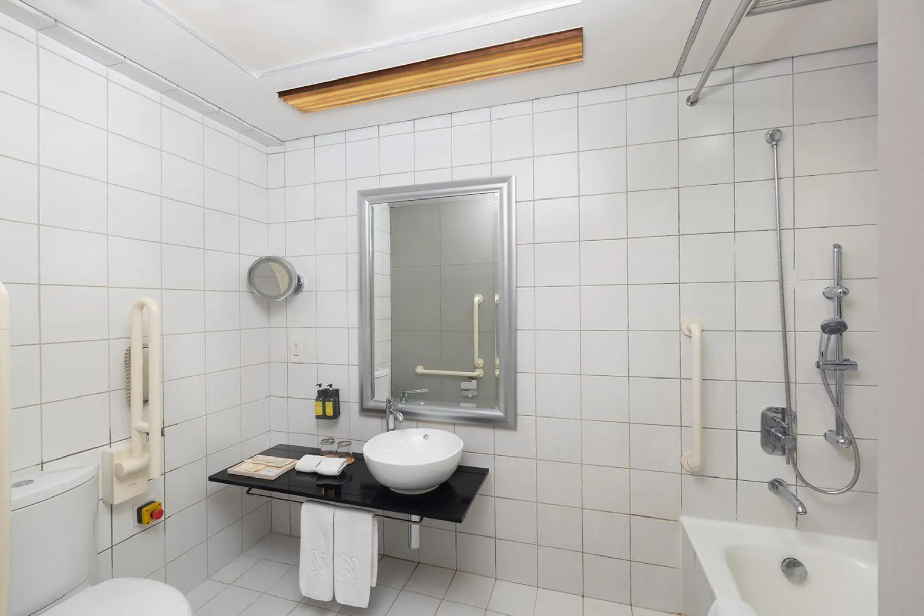 Bathroom in Nina Hotel Causeway Bay