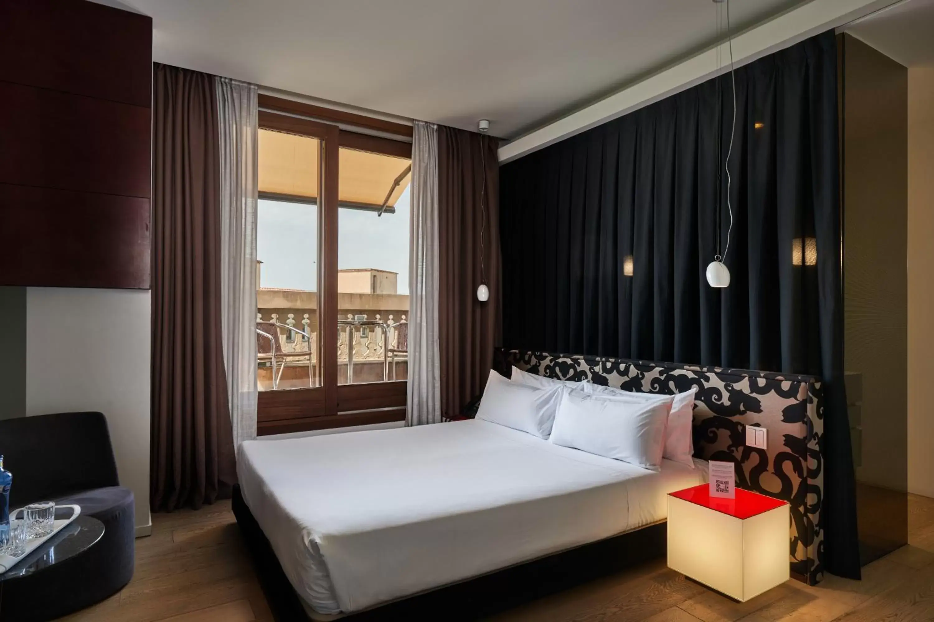 Superior Double Room in Mercer Casa Torner i Güell Superior Double Room in Mercer Casa Torner i Güell