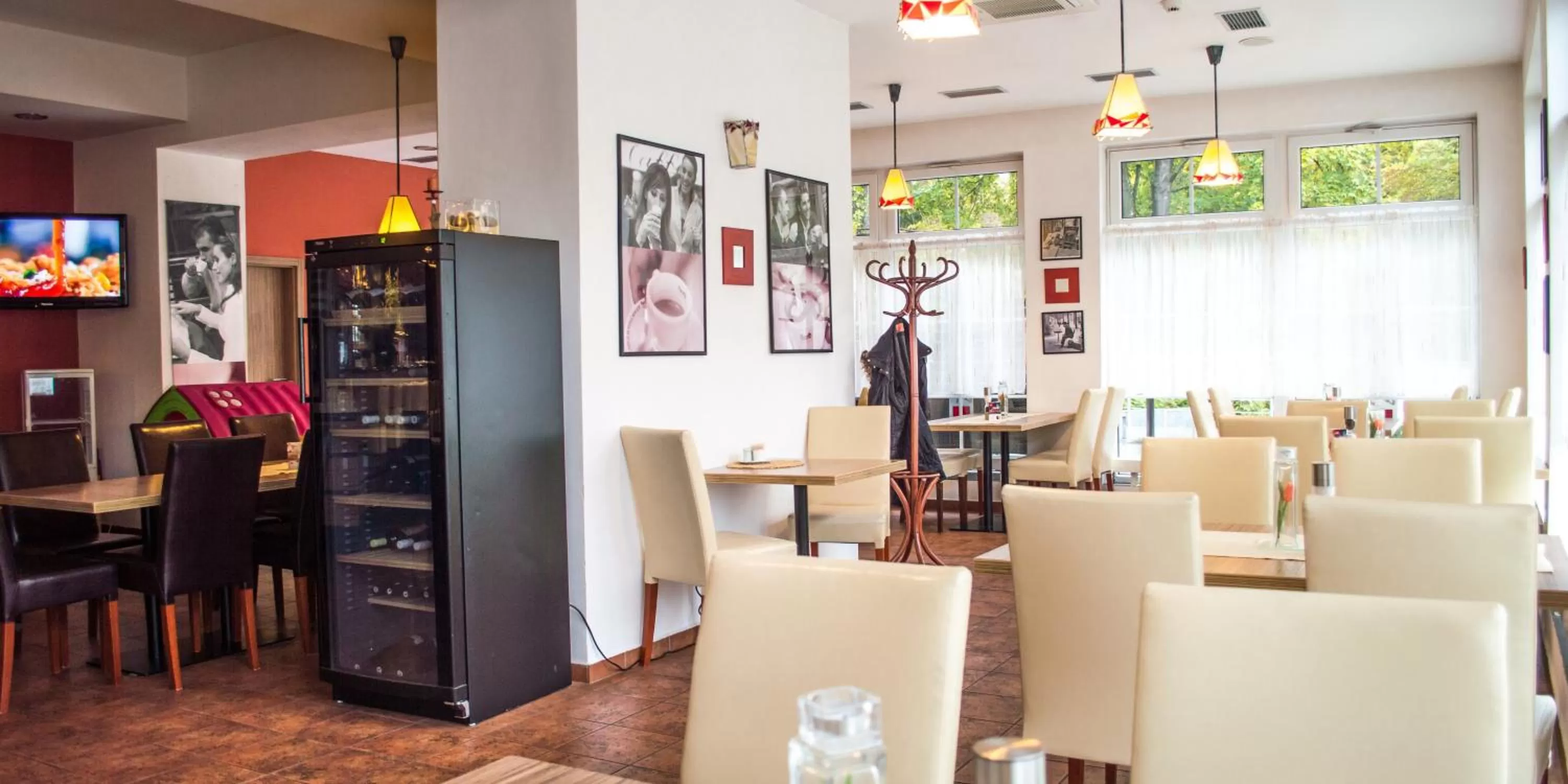 Restaurant/places to eat in Wellness Hotel Hukvaldy POLOPENZE A WELLNESS V CENĚ