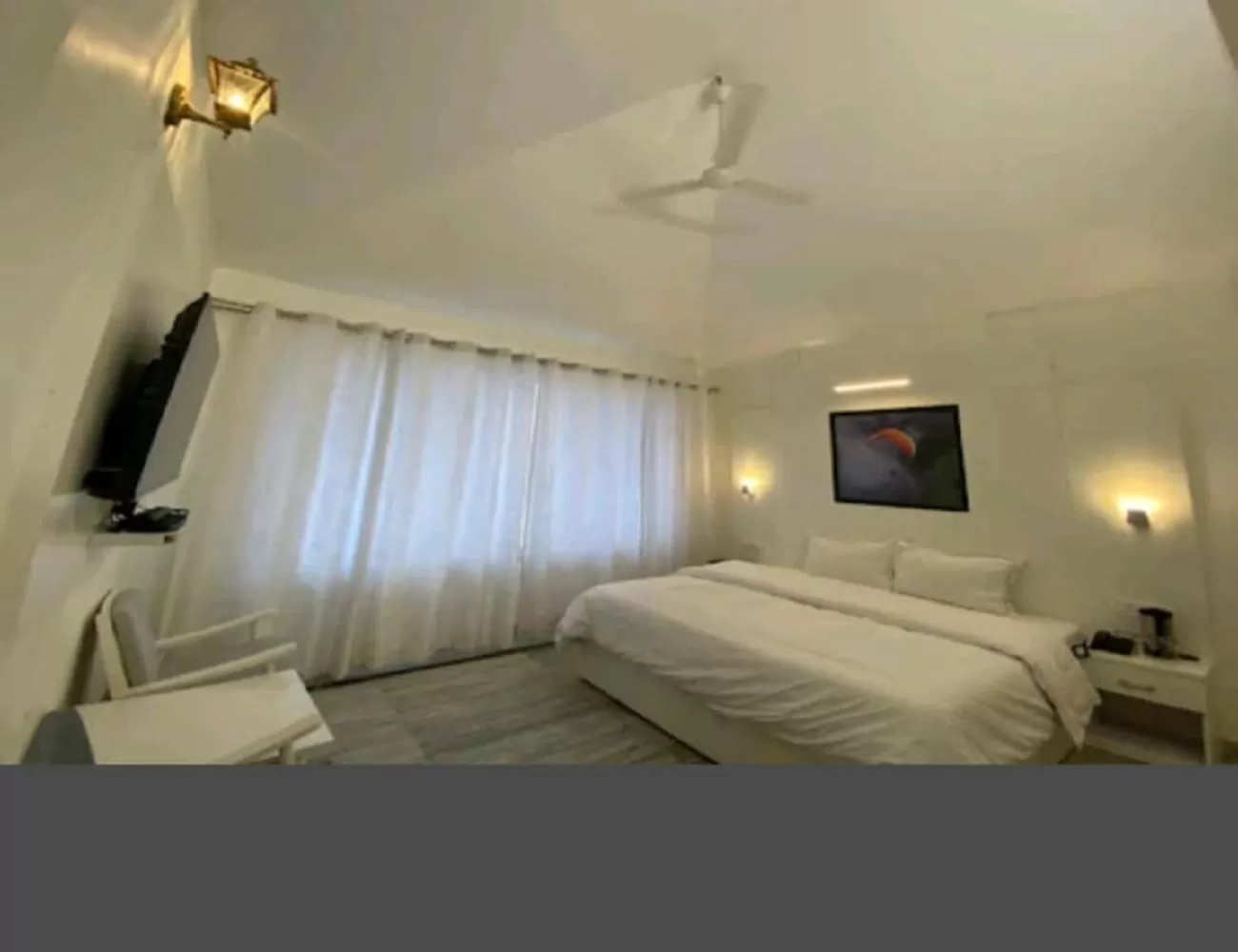 Bedroom, Seating Area in Hotel Diamond, Mussoorie