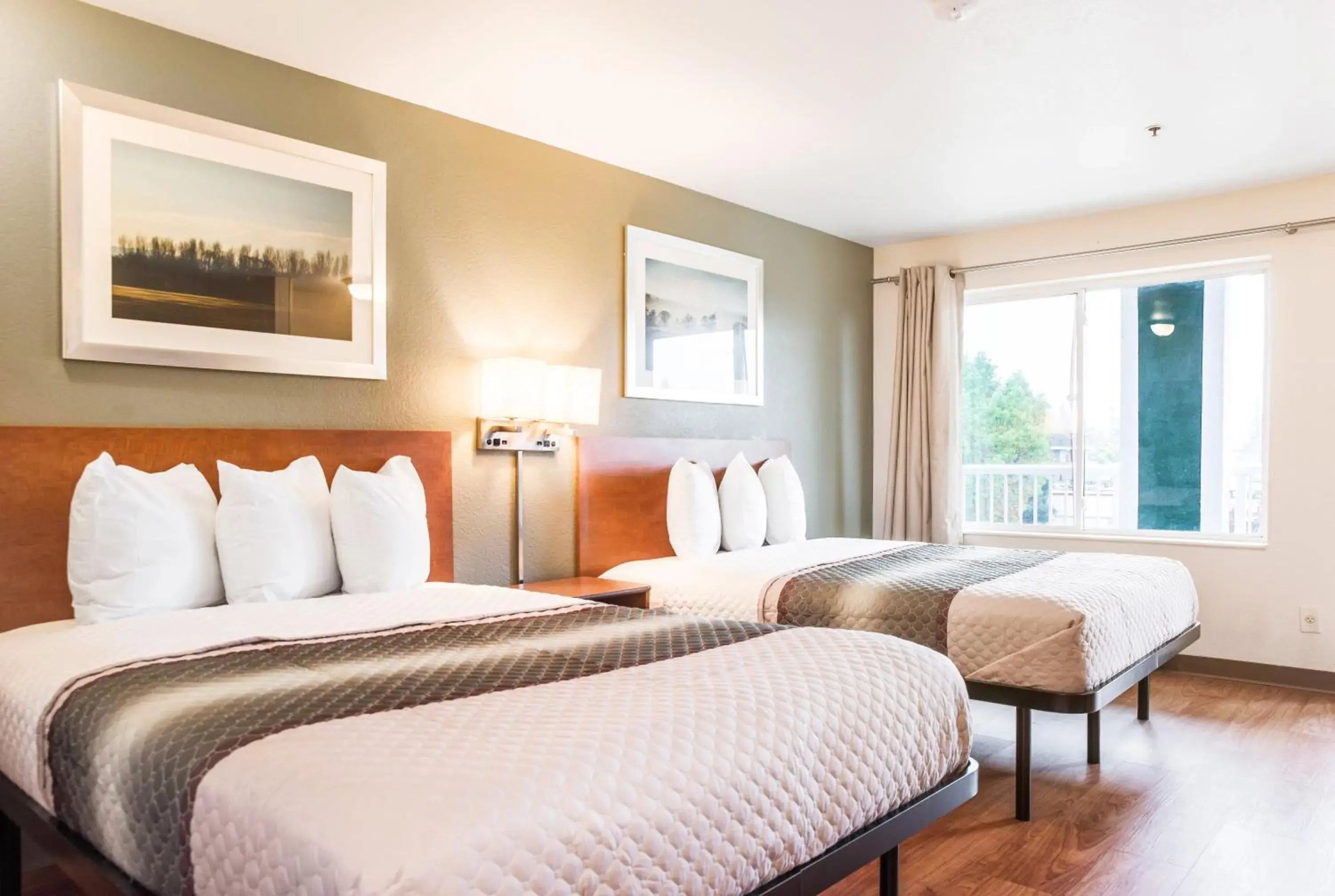 Studio Room with Two Queen Beds Non-Smoking in Studio 6 Rancho Cordova, CA Studio Room with Two Queen Beds Non-Smoking in Studio 6 Rancho Cordova, CA