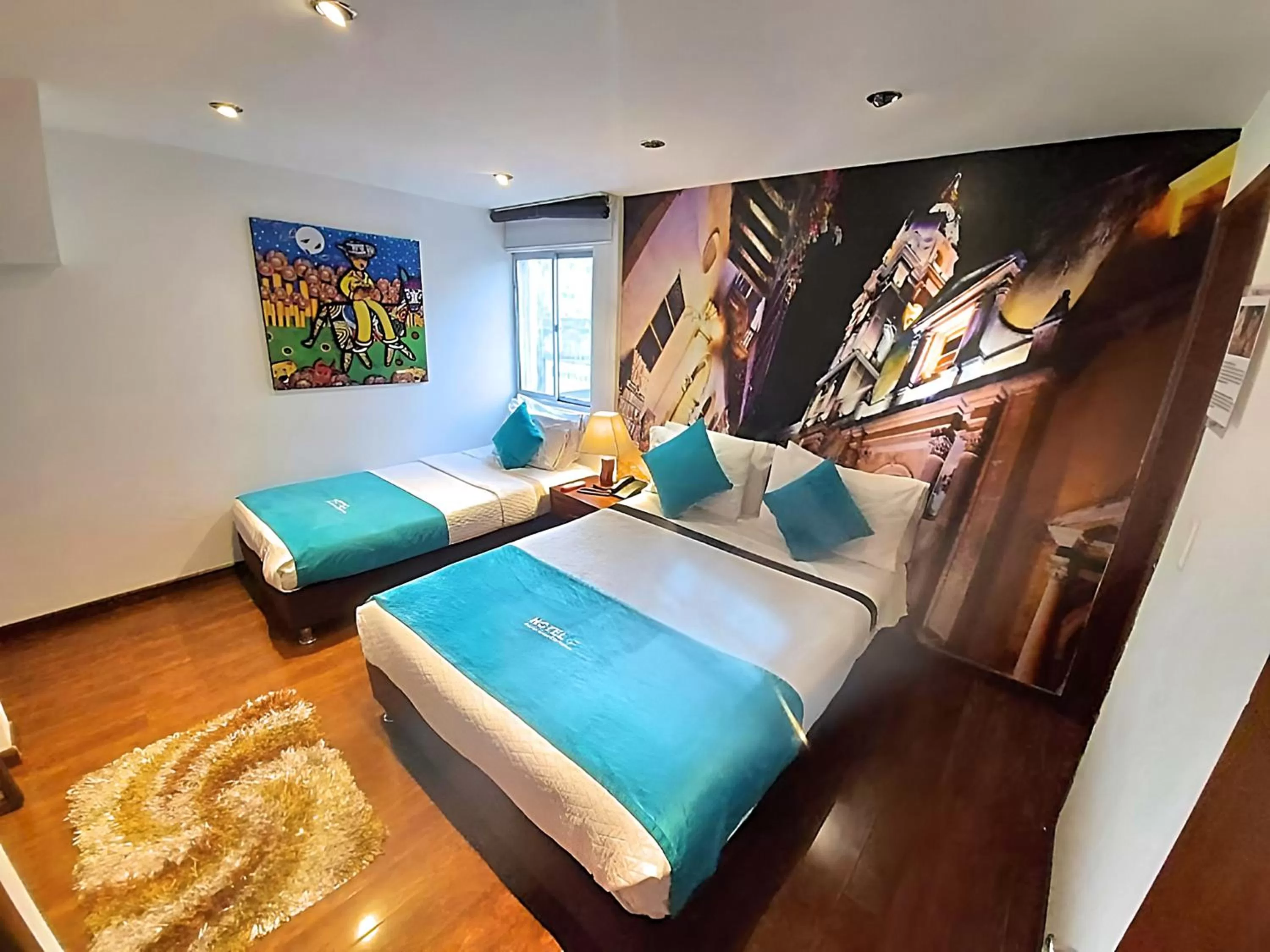 Photo of the whole room in Hotel Santa Cruz Bogotá