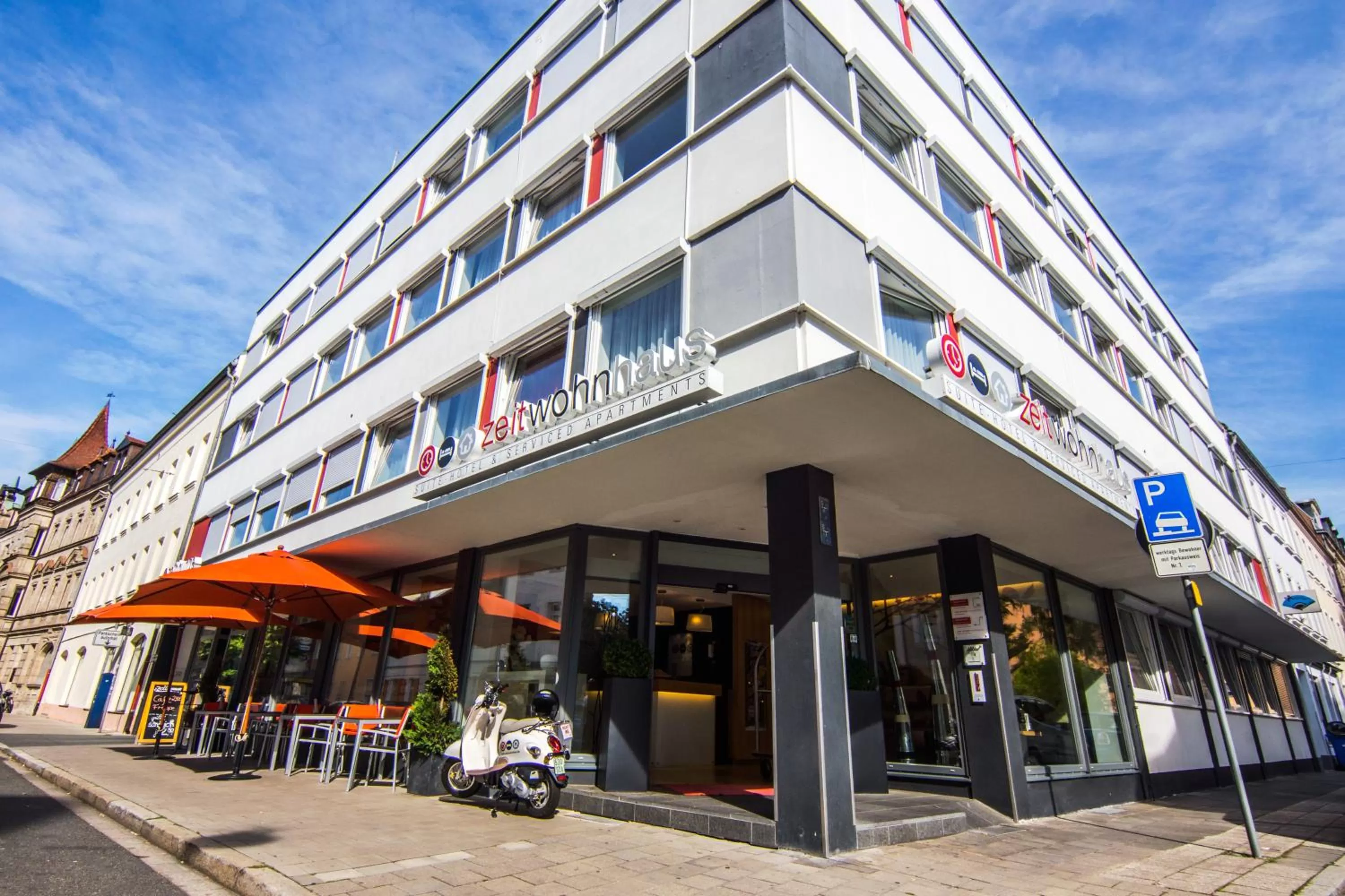 Property building in zeitwohnhaus SUITE-HOTEL & SERVICED APARTMENTS