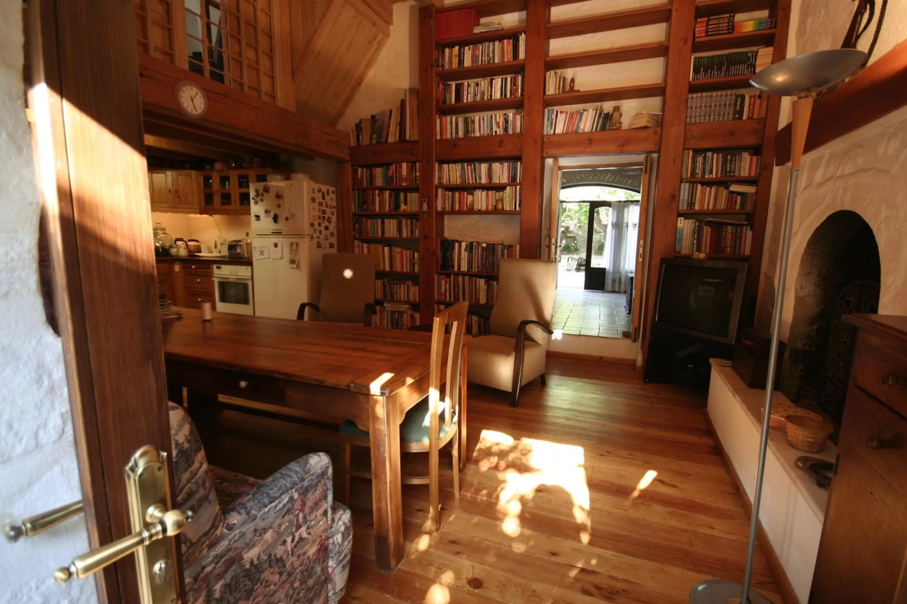 Library in Ha La Bodrum