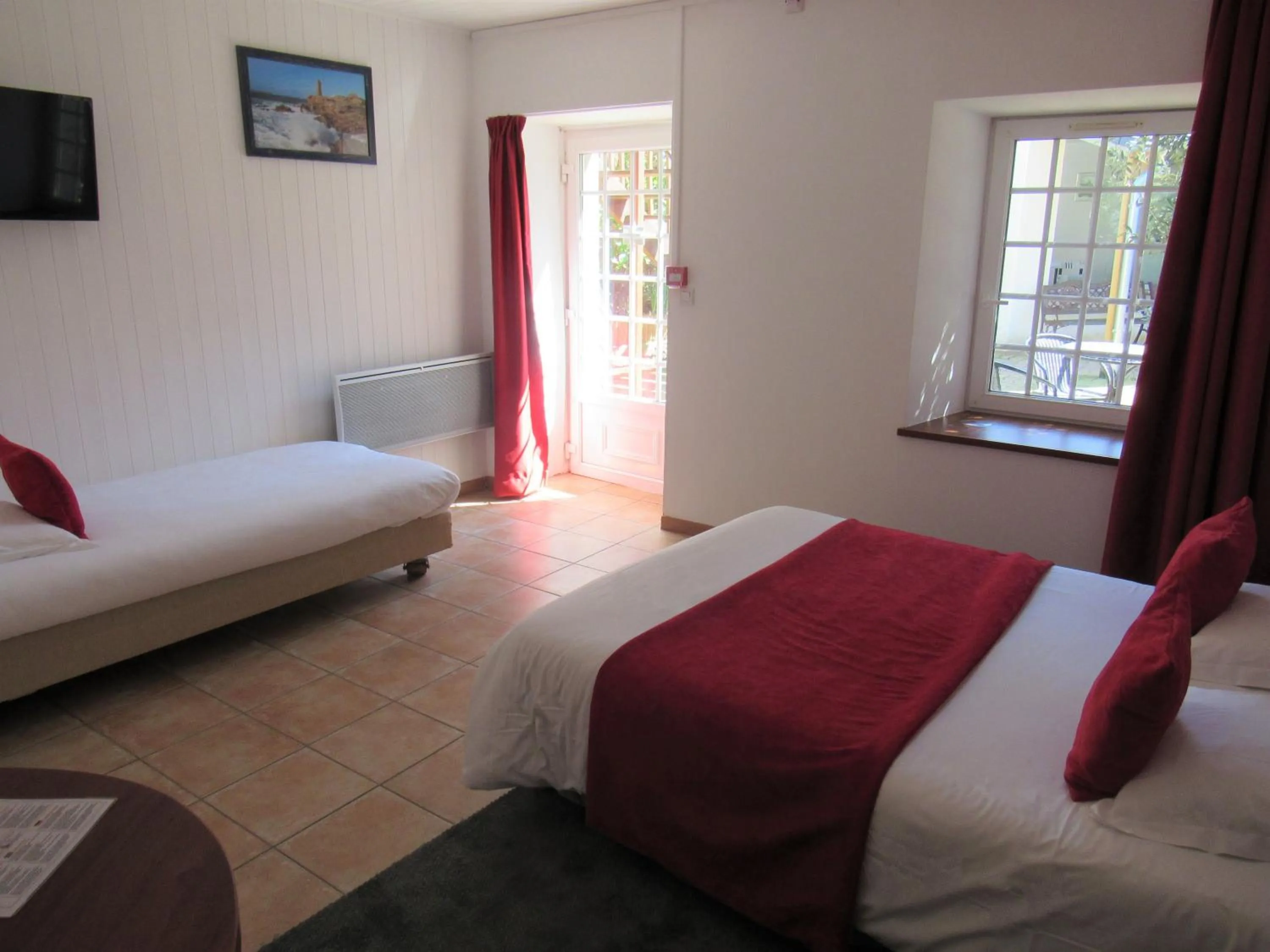 Bedroom, Bed in Citotel Les Sternes