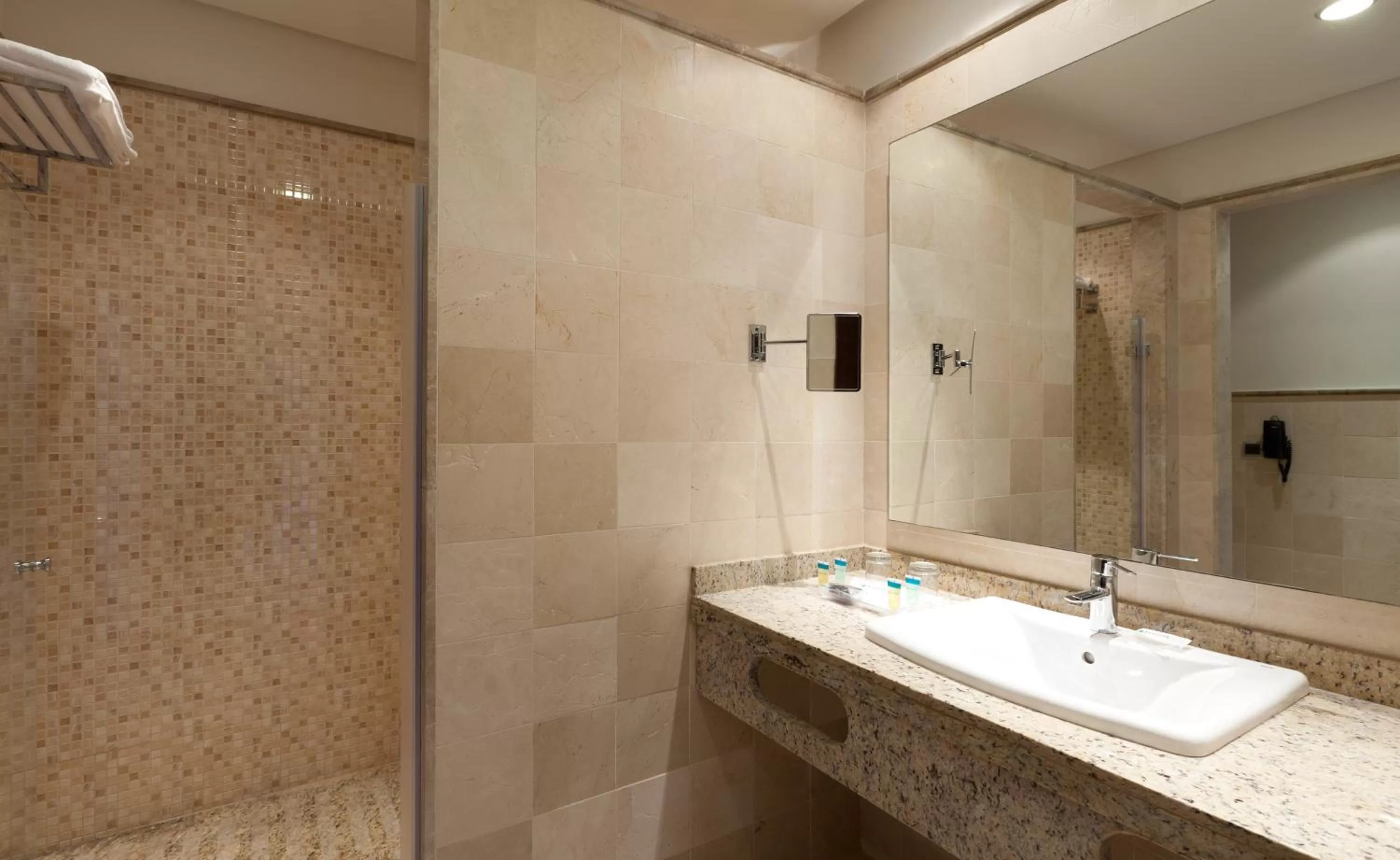 Toilet in Senator Mar Menor Golf & Spa Resort