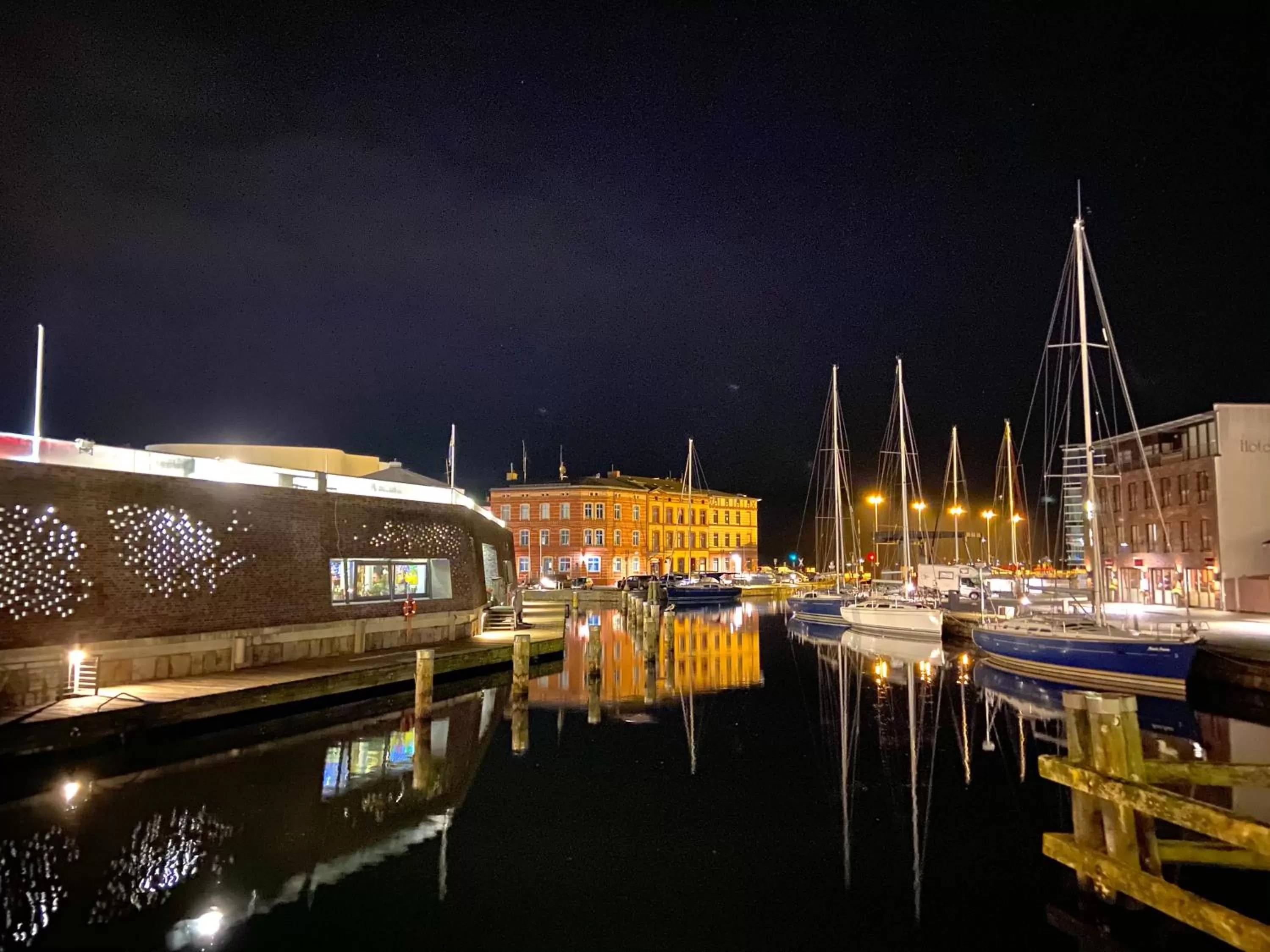 Property building in Hotel Kontorhaus Stralsund