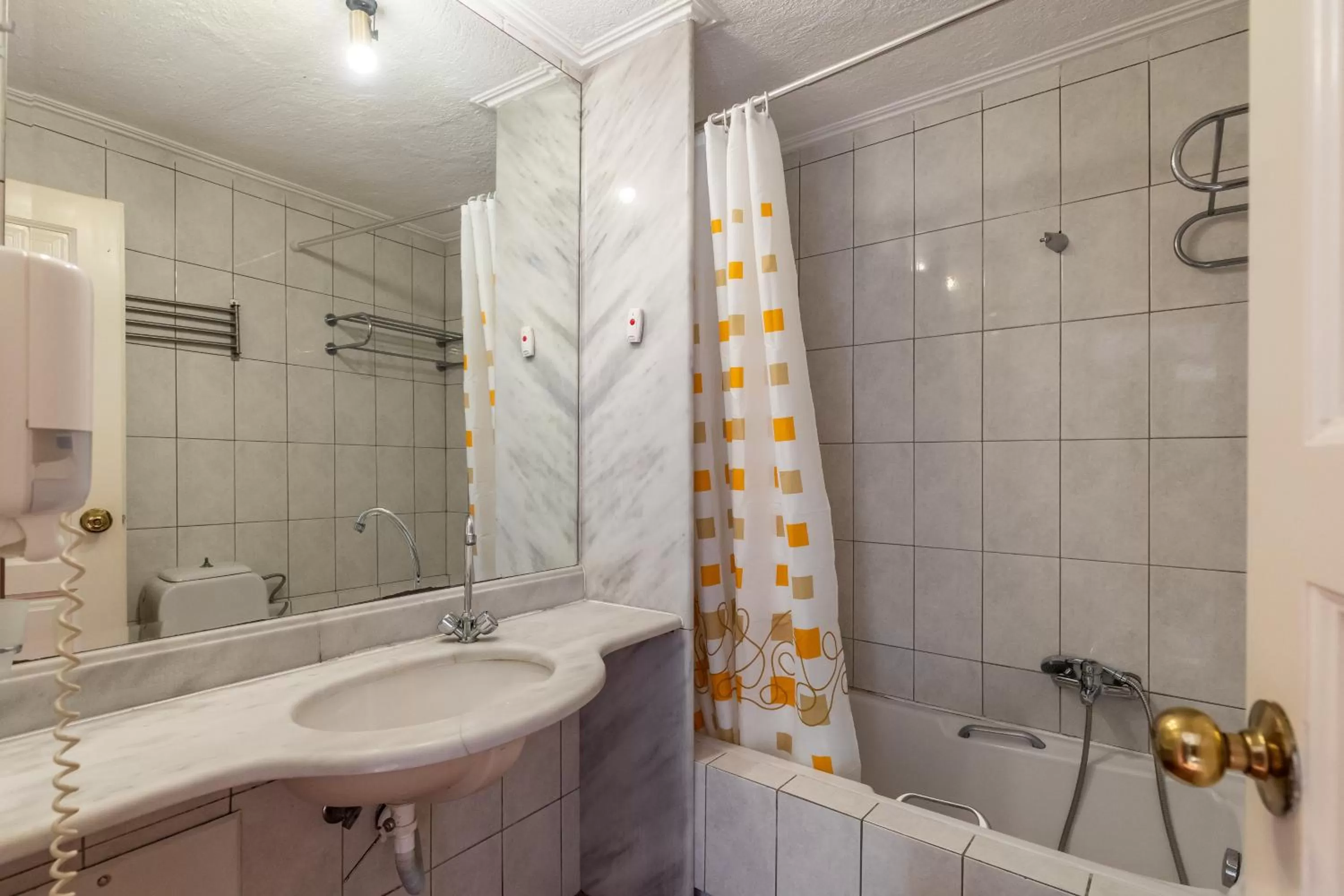 Bathroom in Rigas Hotel Skopelos