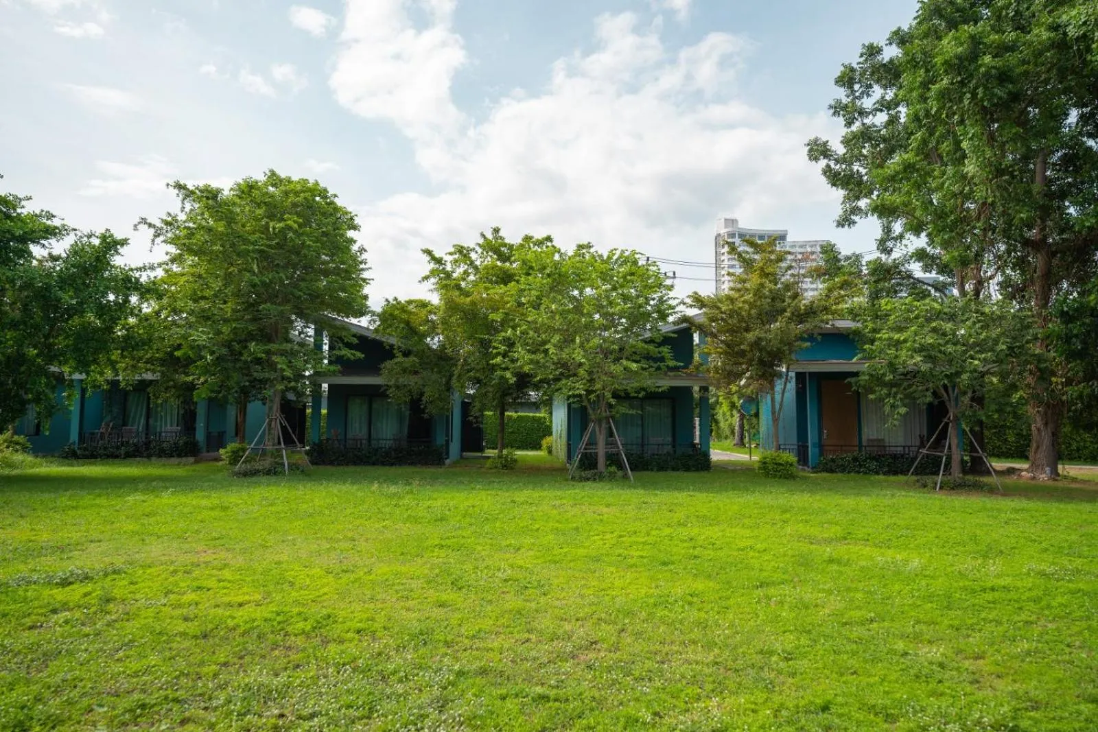 Garden in Coral Tree Villa Huahin