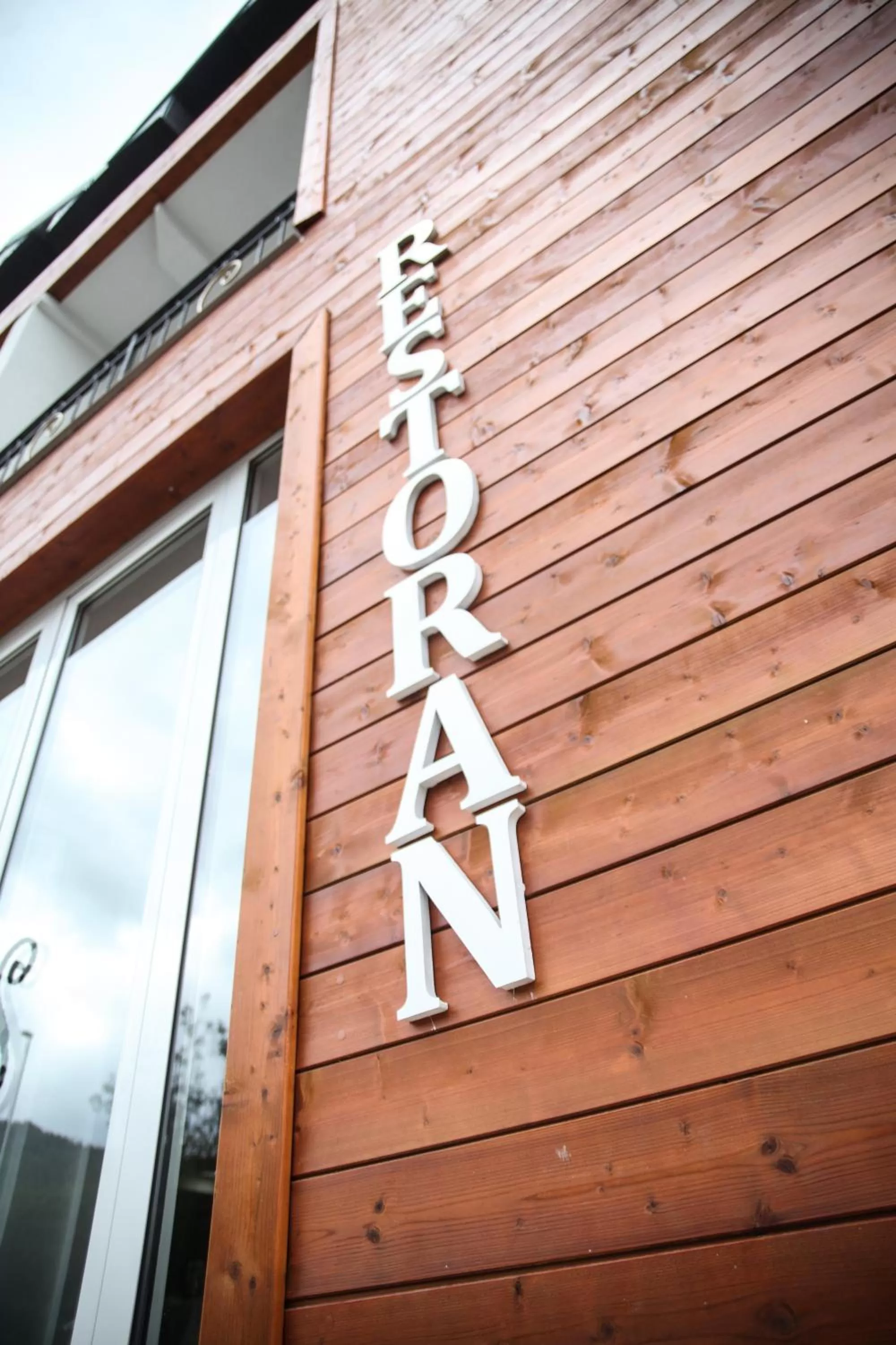 Property logo or sign in Hotel Serdar