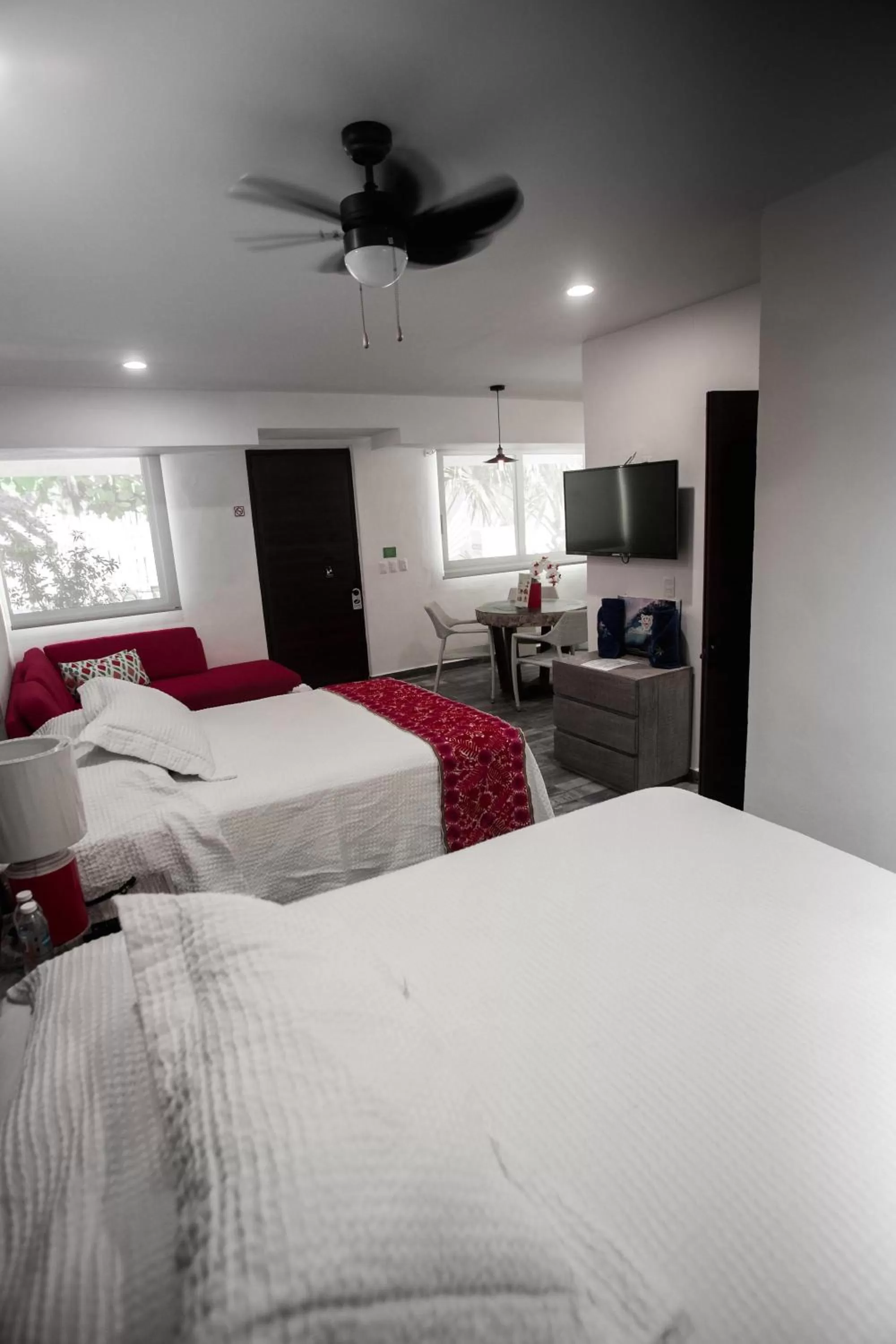 Property building in Hotel Paradise Suites