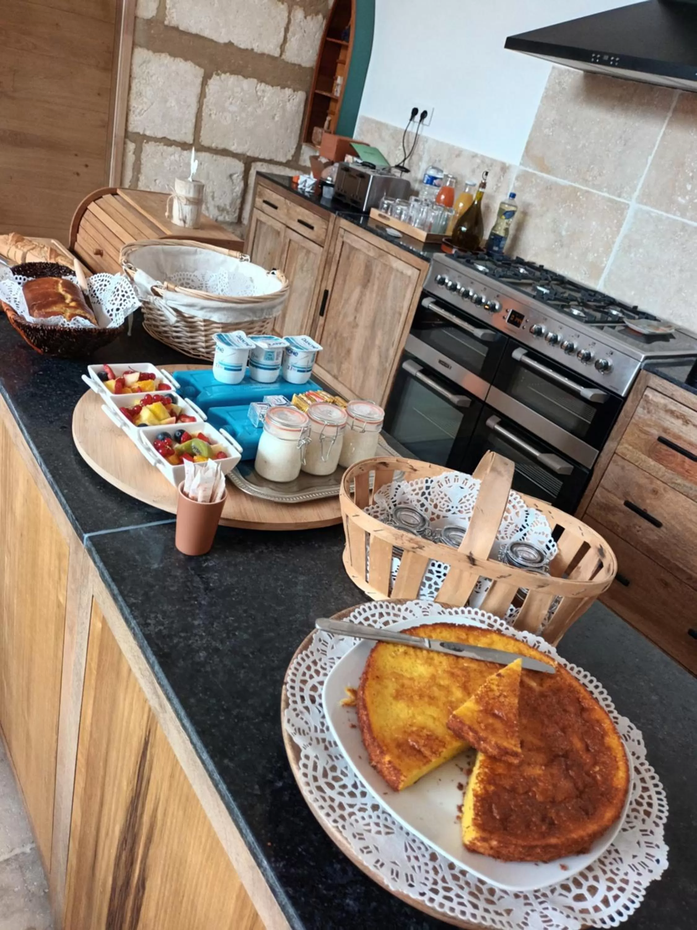 Kitchen or kitchenette, Restaurant/Places to Eat in BASTIDE DES MARTELIERES