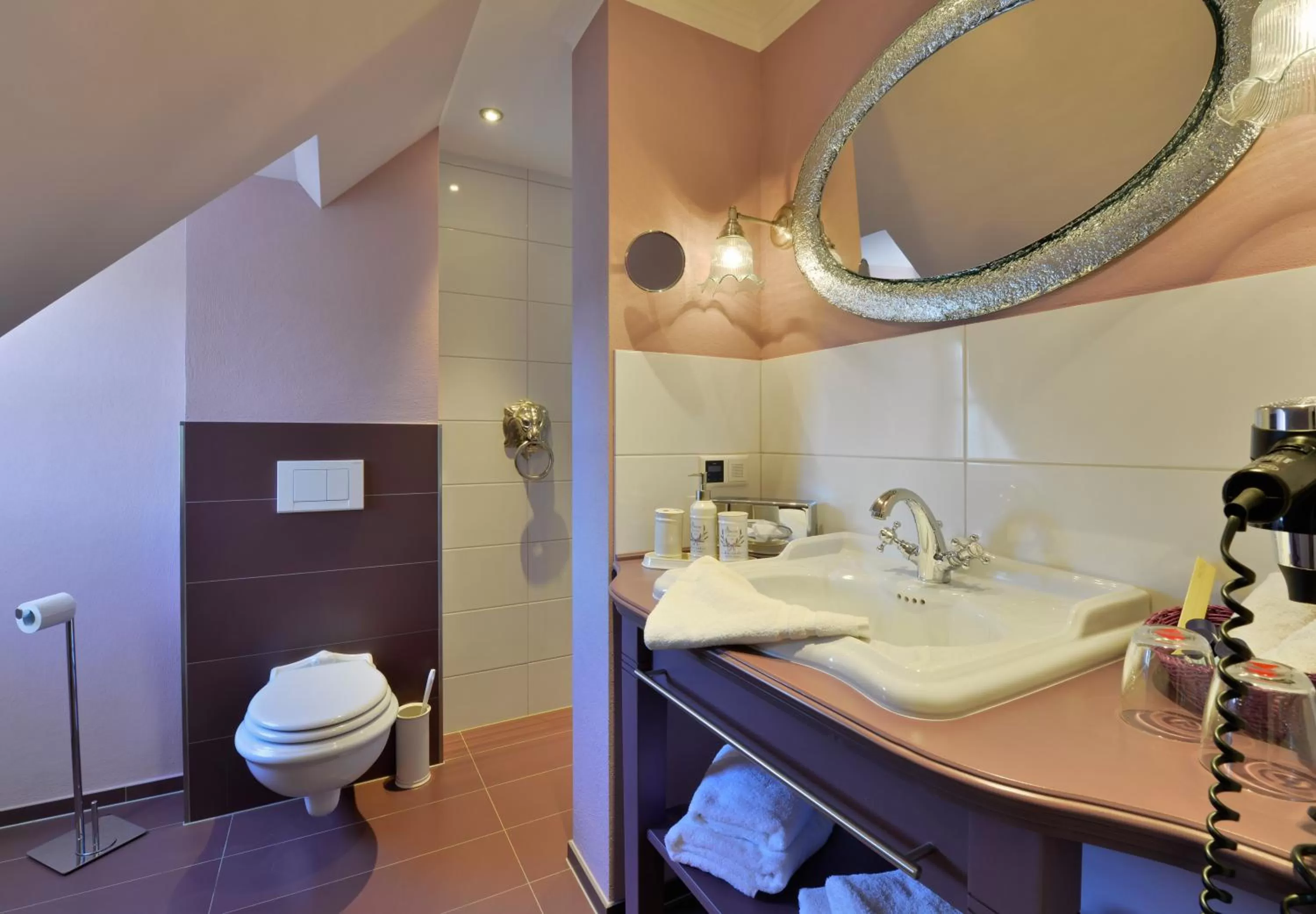 Bathroom in Hotel Alte Schule