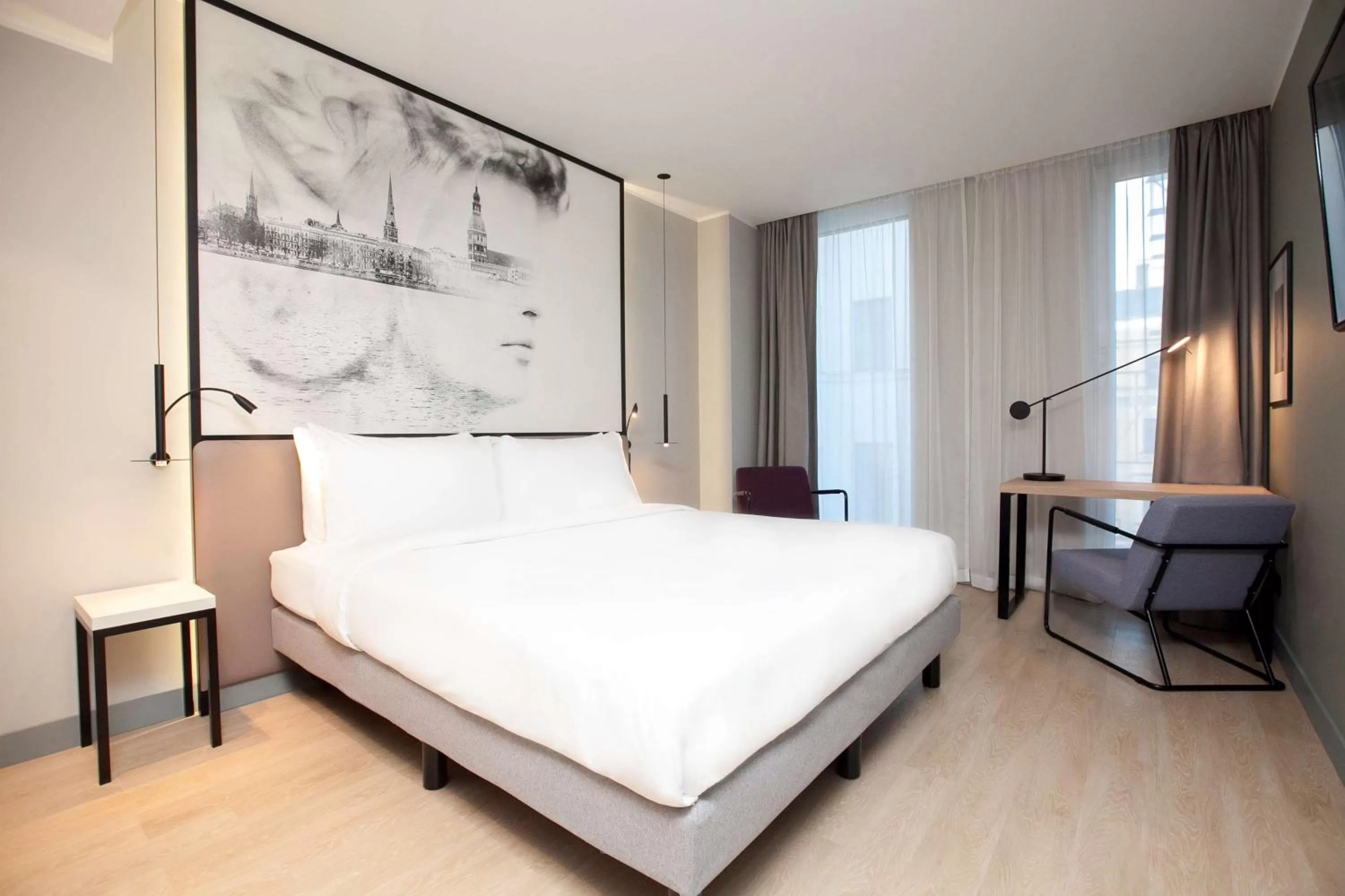 TV and multimedia, Bed in Radisson Blu Latvija Conference & Spa Hotel, Riga