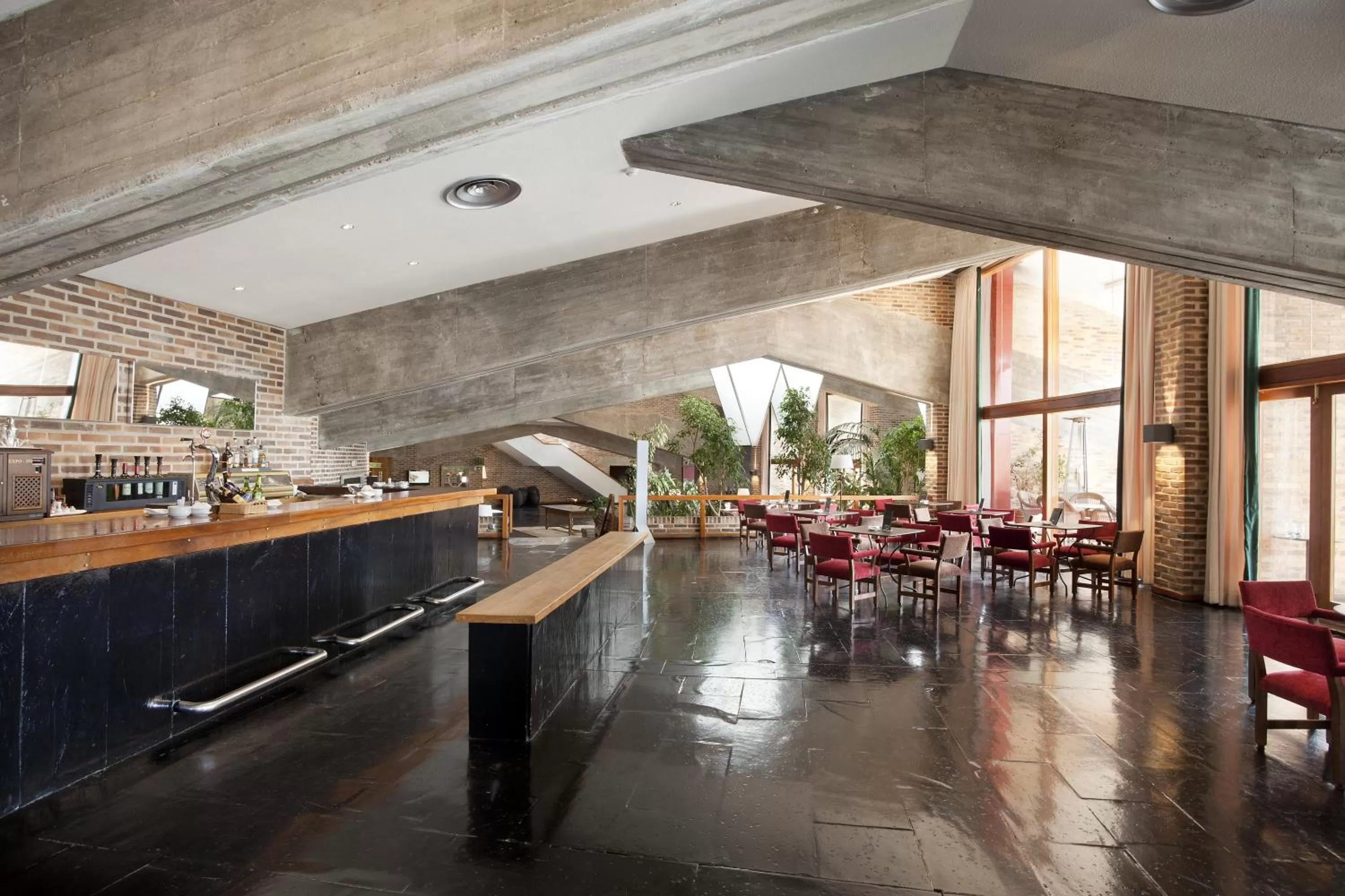 Lounge or bar in Parador de Segovia