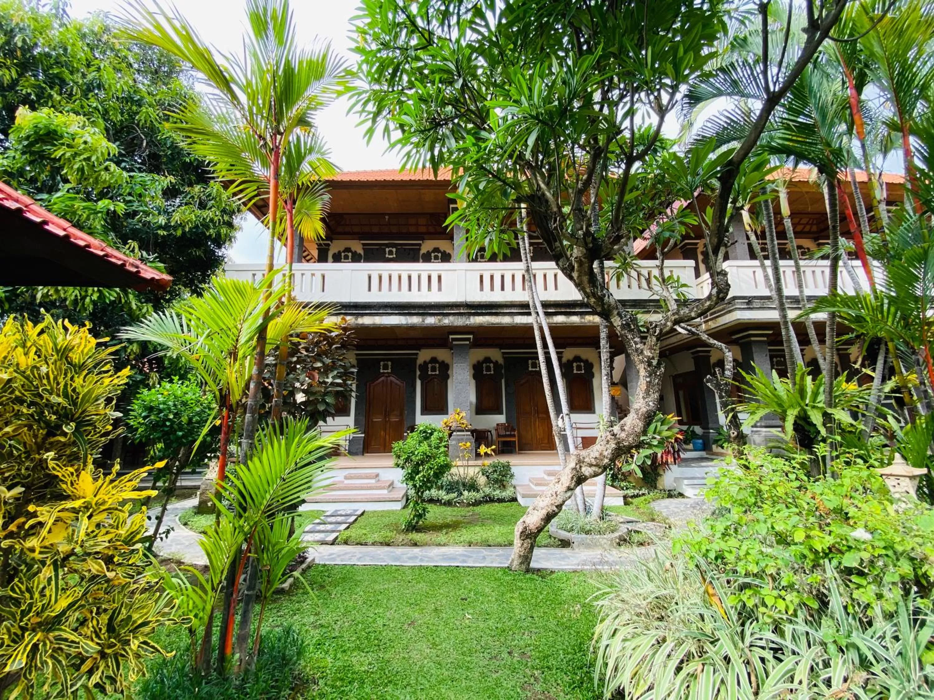 Property building in Kusnadi Hotel