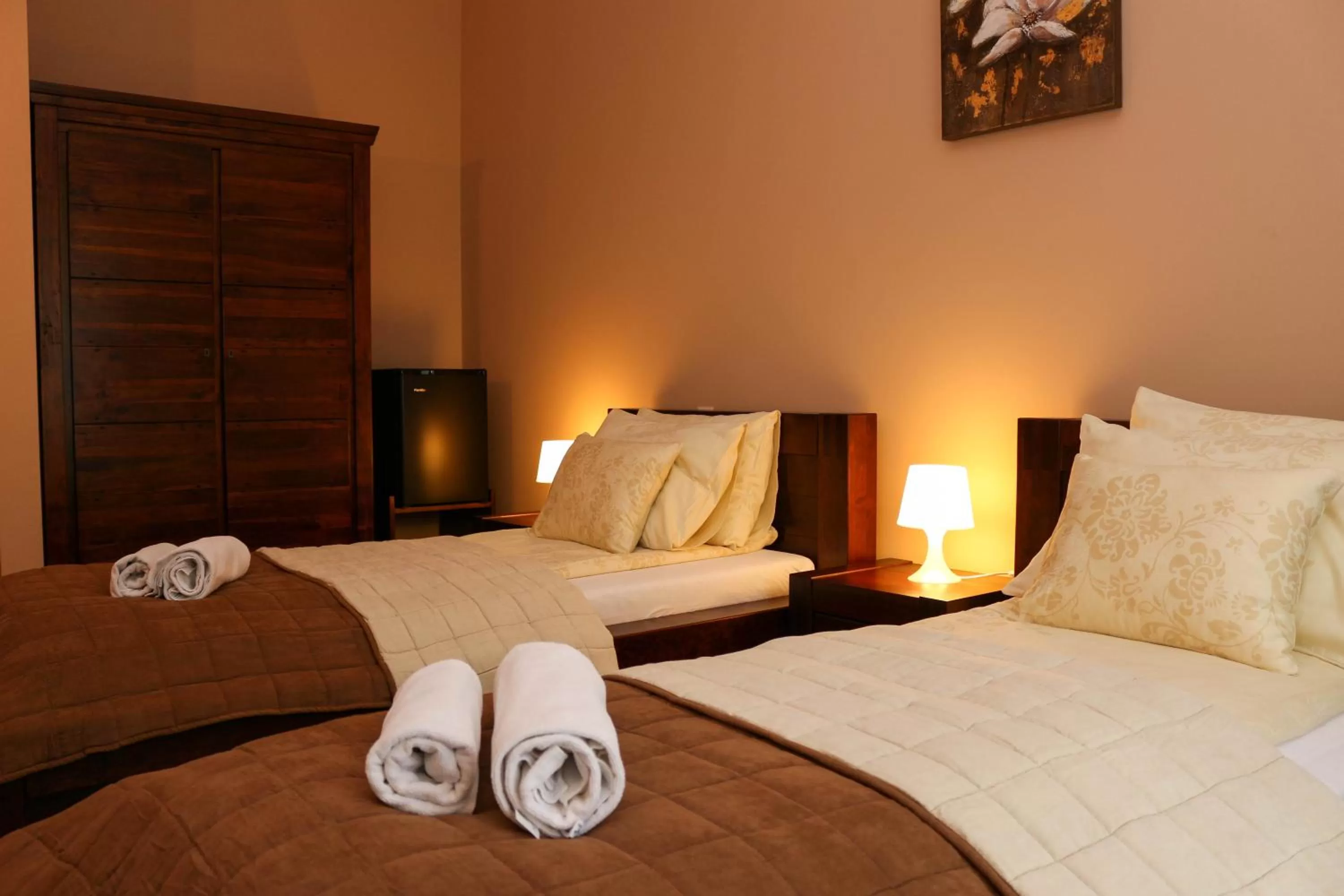 Decorative detail, Bed in Maya Panzio