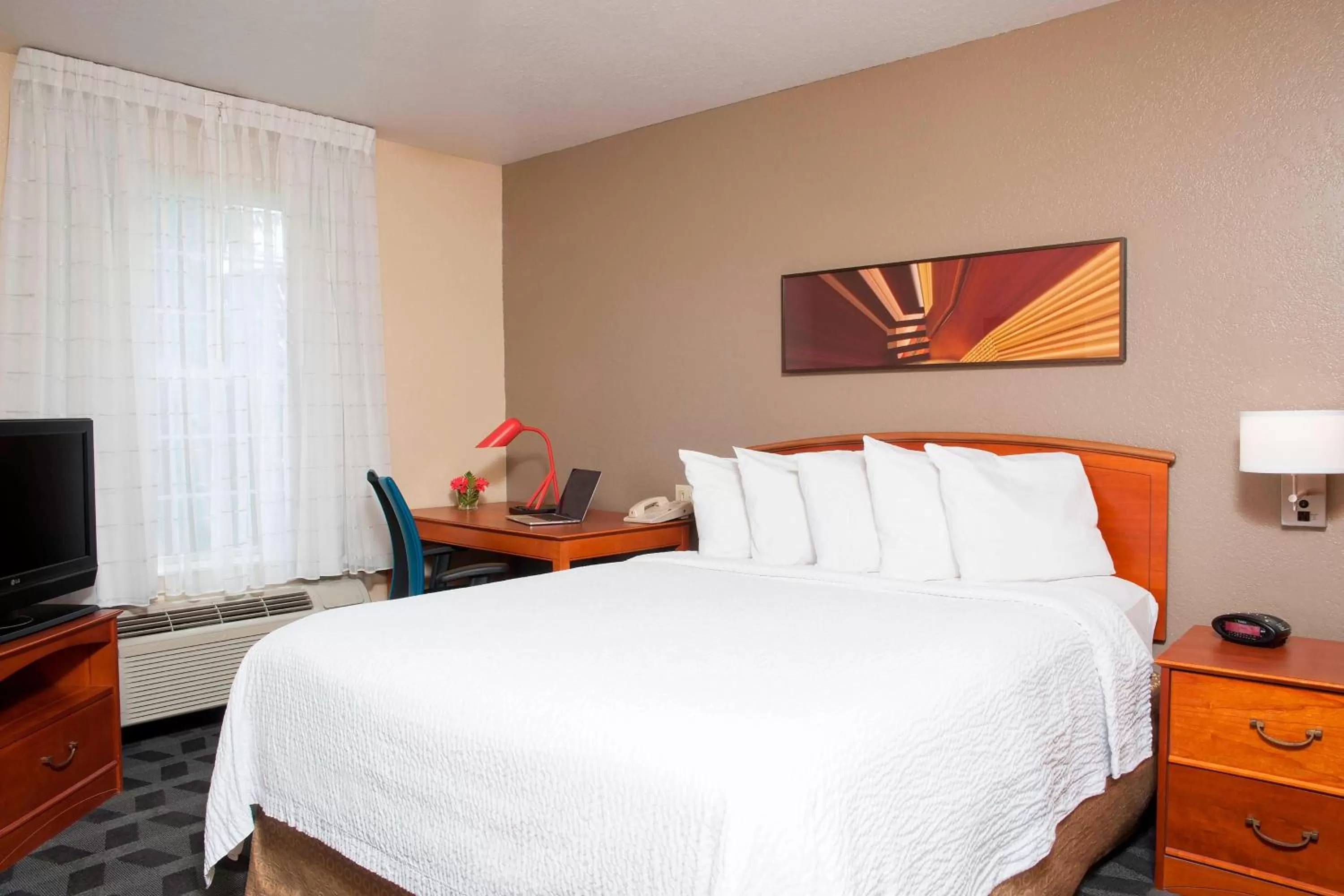 Two-Bedroom Suite in TownePlace Suites by Marriott Indianapolis - Keystone