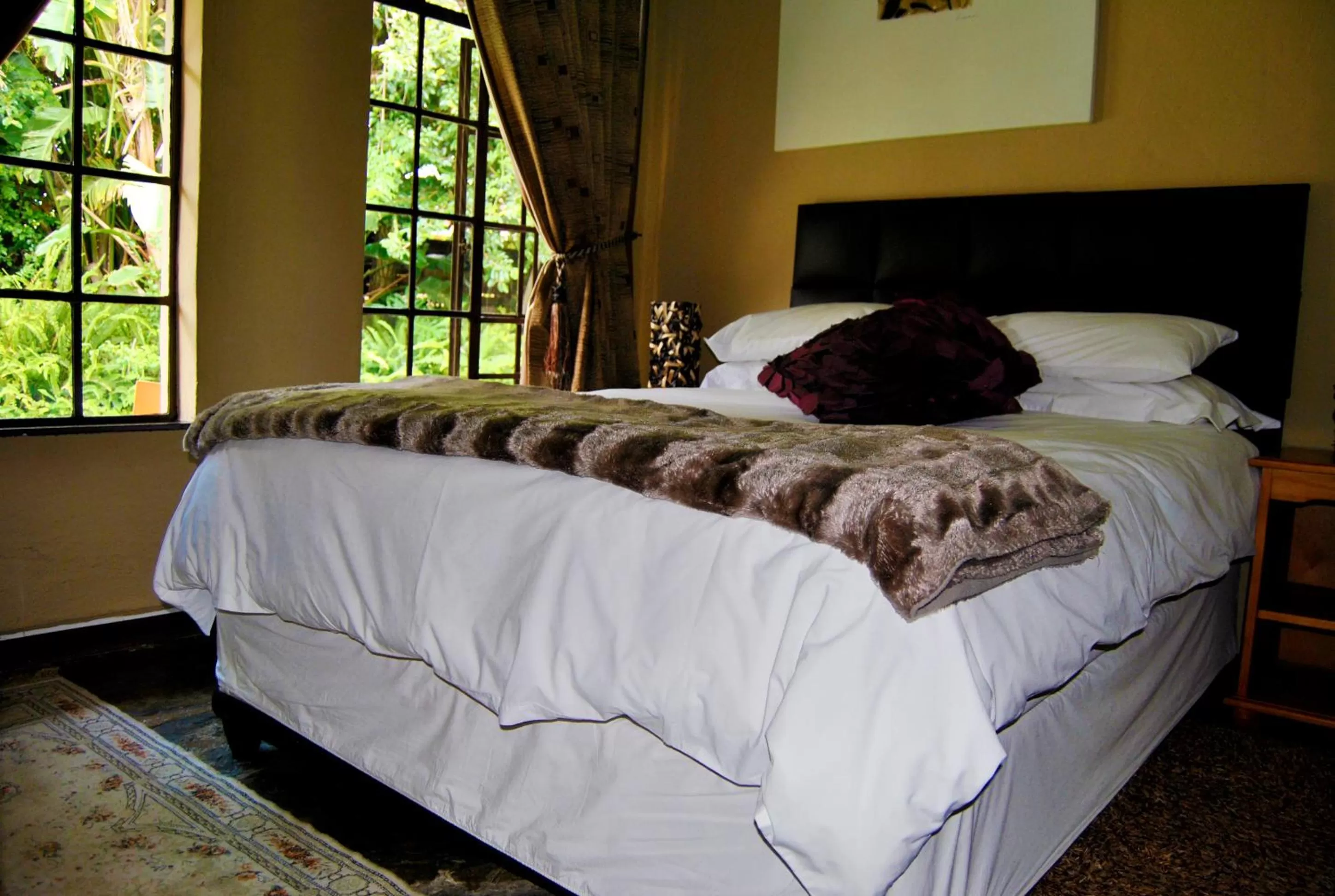 Bedroom, Bed in Birch Tree Cottage