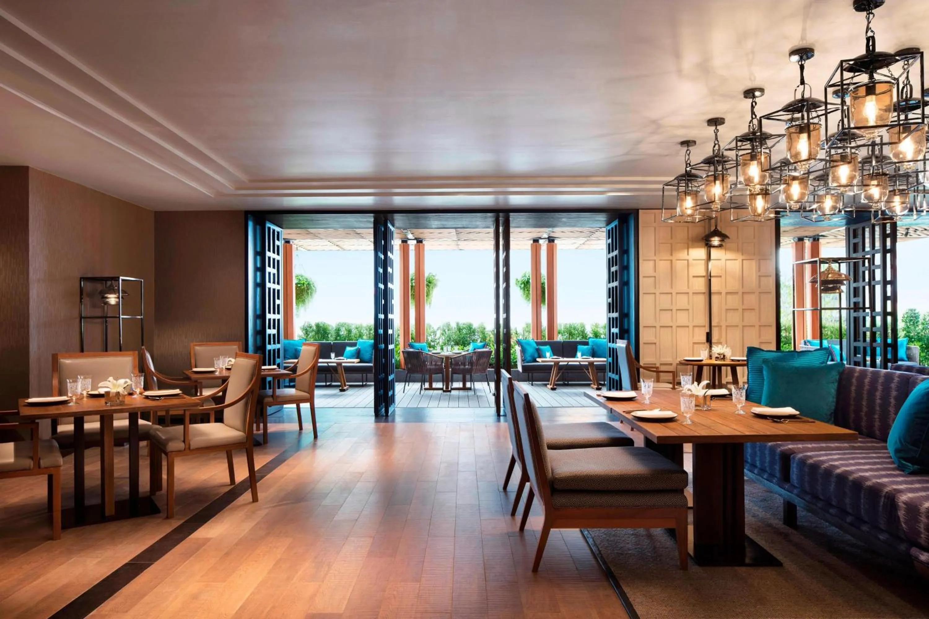 Restaurant/places to eat in Bangkok Marriott Marquis Queens Park