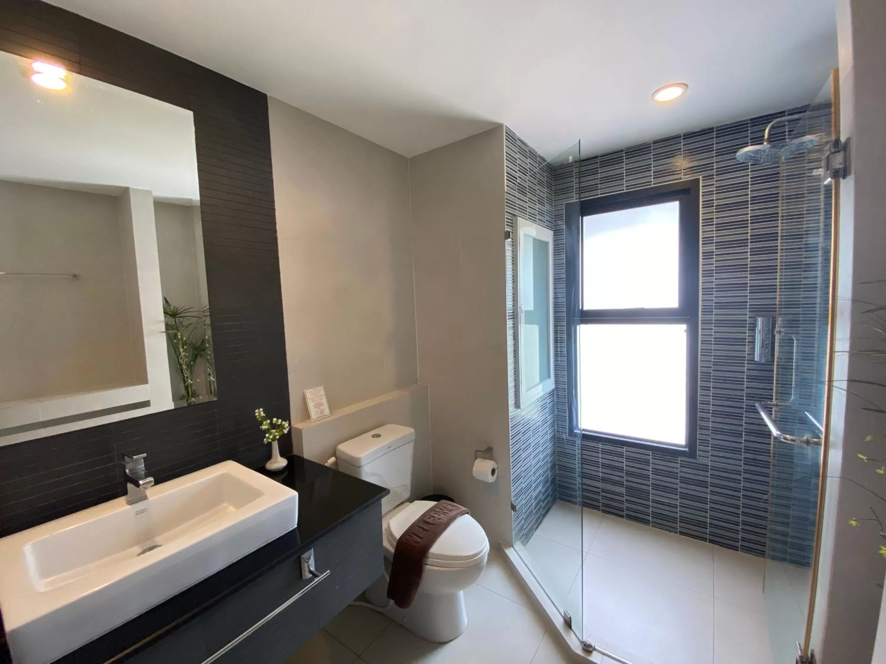 Shower in Le Vernissage by Goad Avadhess Hospitality