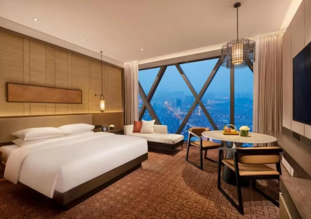 Bed in Hyatt Regency Zhenjiang