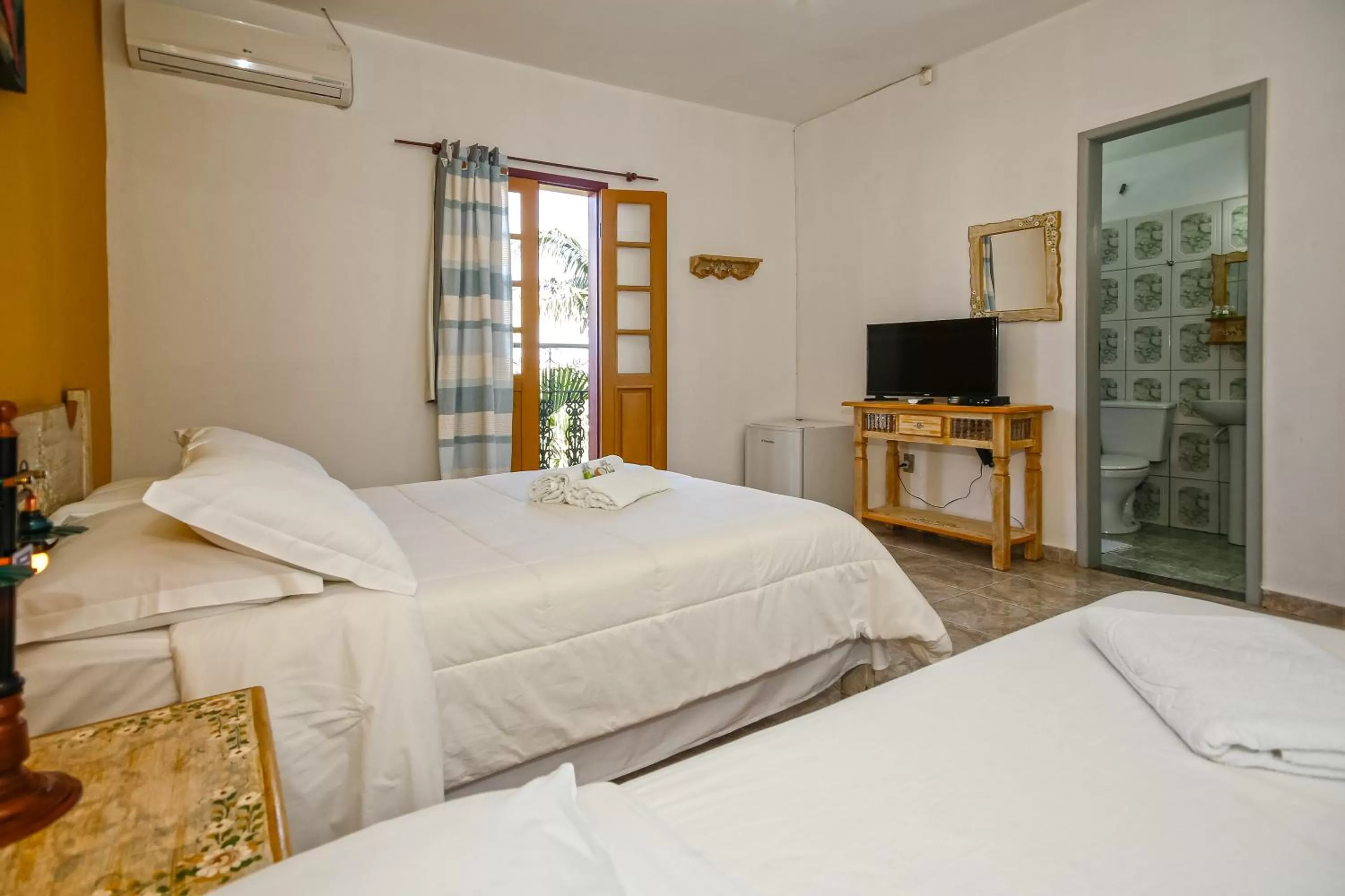 Bedroom, Bed in Pousada Neuza Barbosa