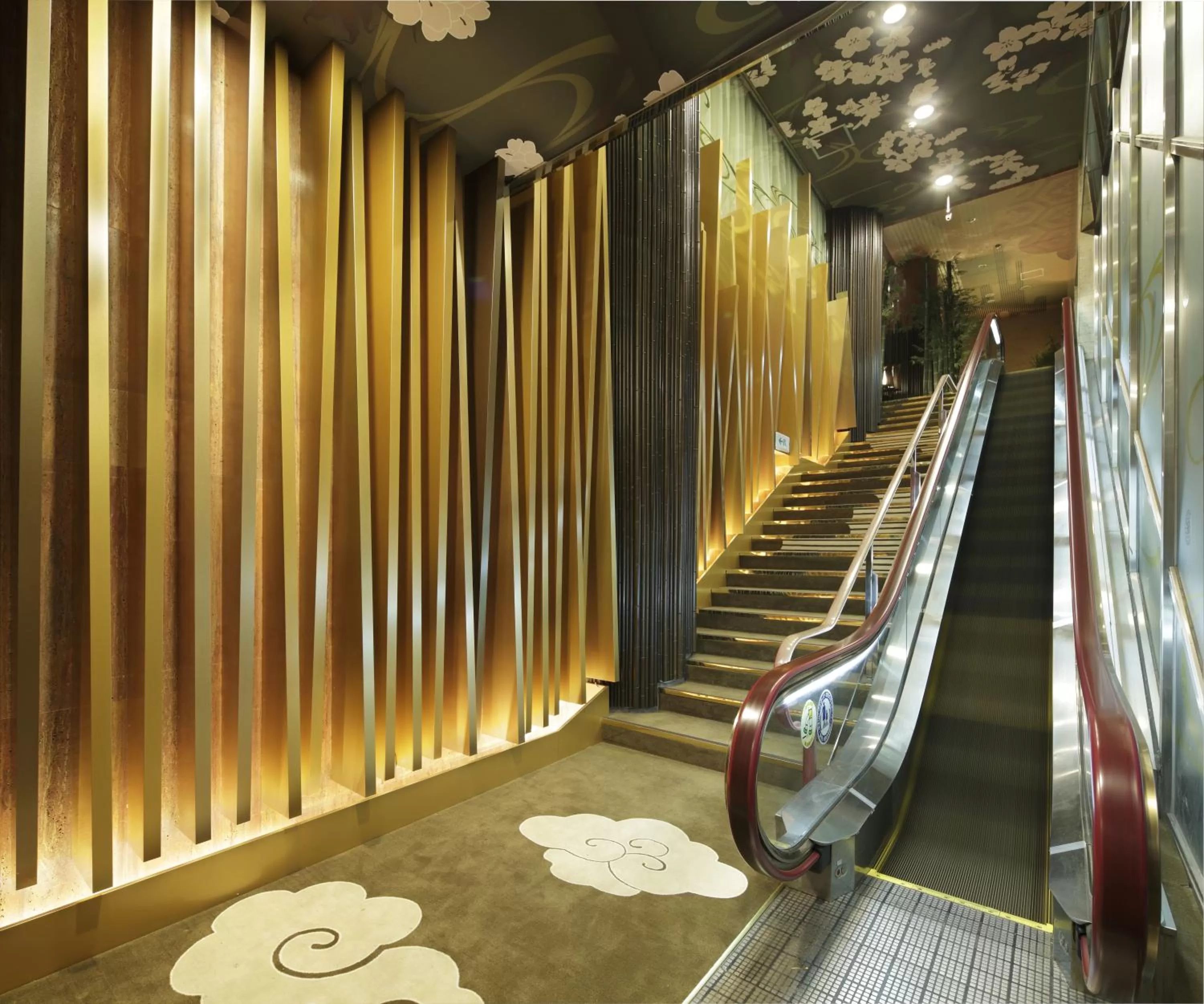 Decorative detail in Centurion Hotel Ueno