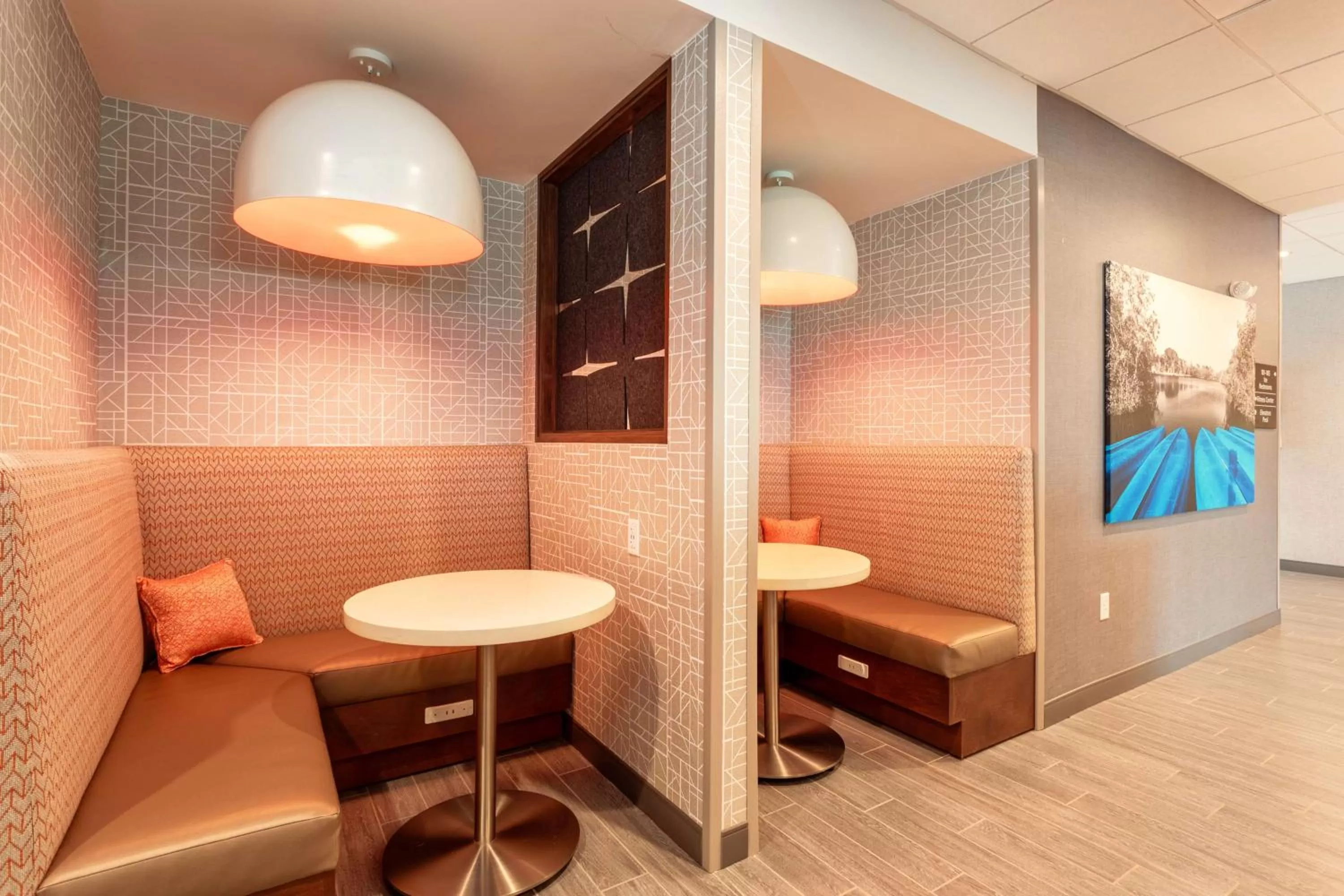 Meeting/conference room in Hampton Inn Marianna I-10