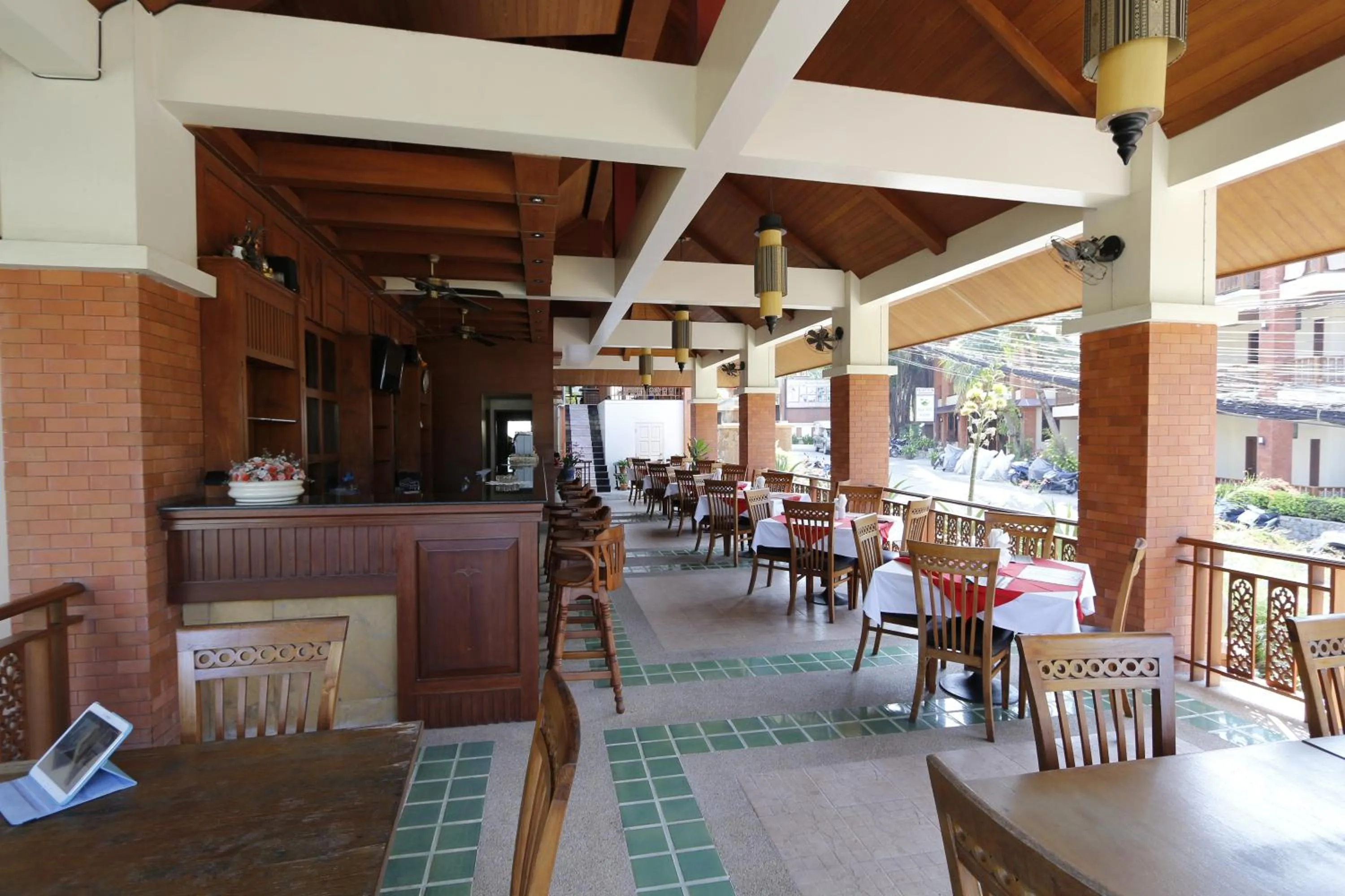 Restaurant/places to eat in Sun Hill Hotel Patong