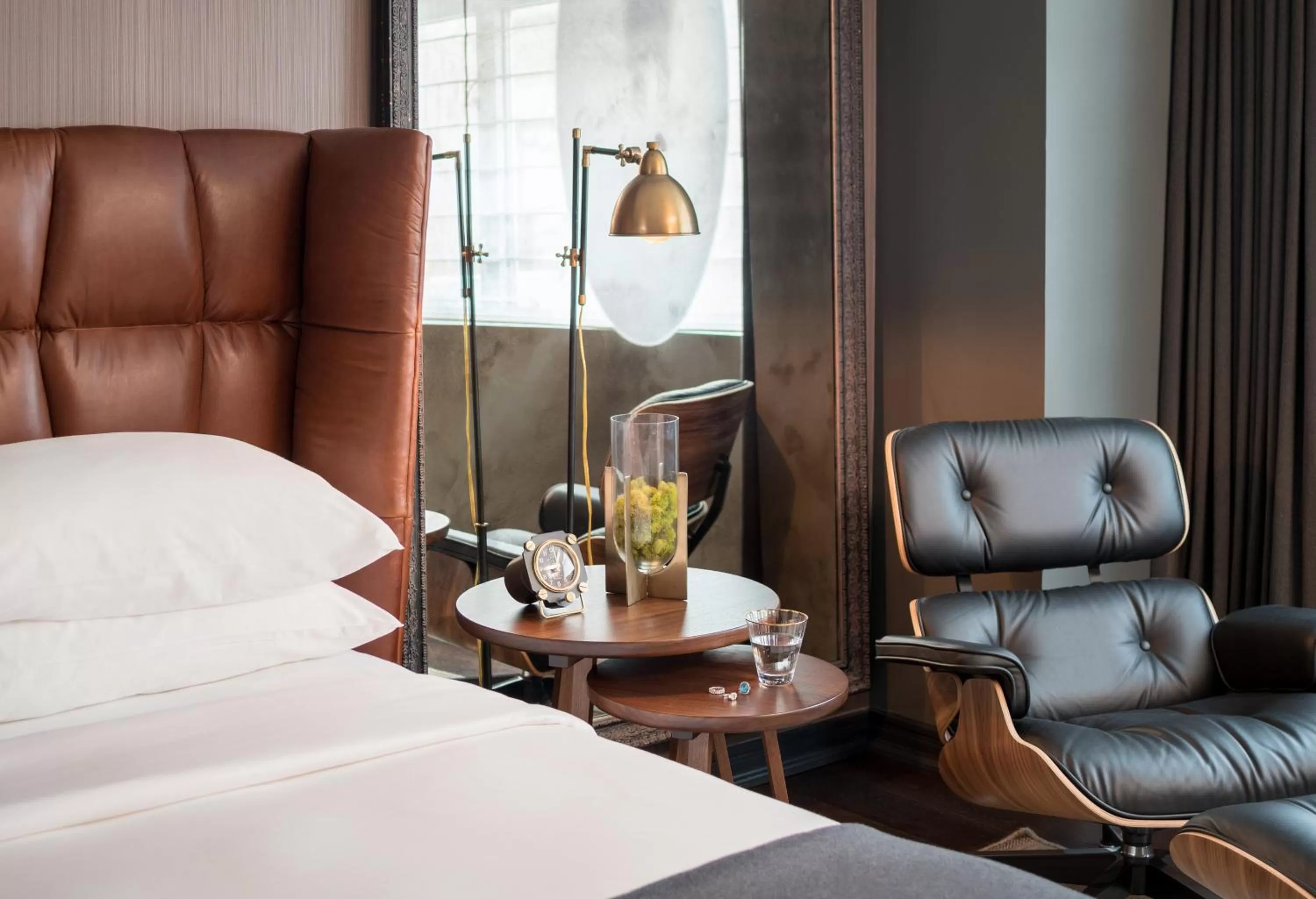 Photo of the whole room, Bed in Hotel AKA Boston Common