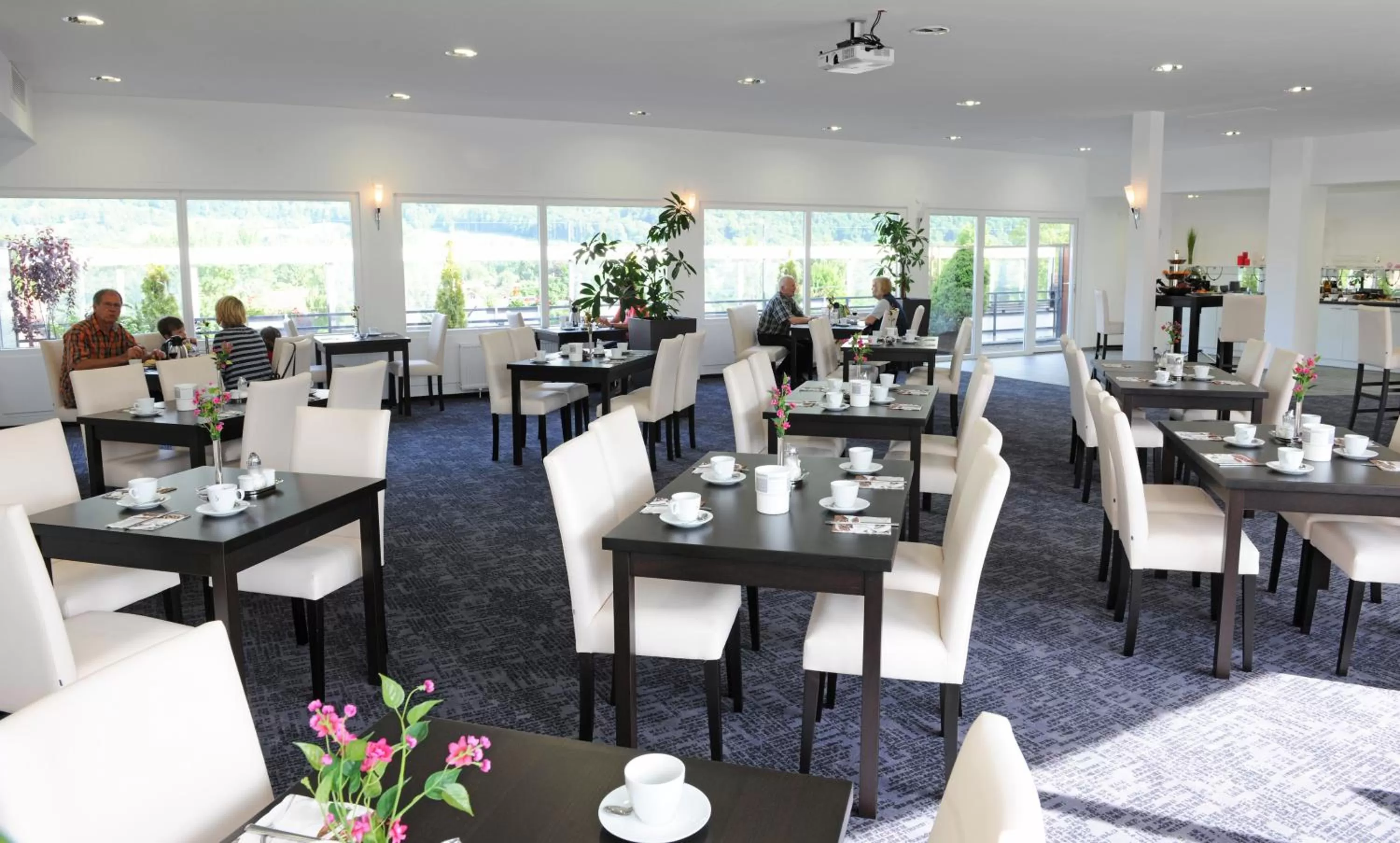 Restaurant/places to eat in AVALON Hotel Bad Reichenhall