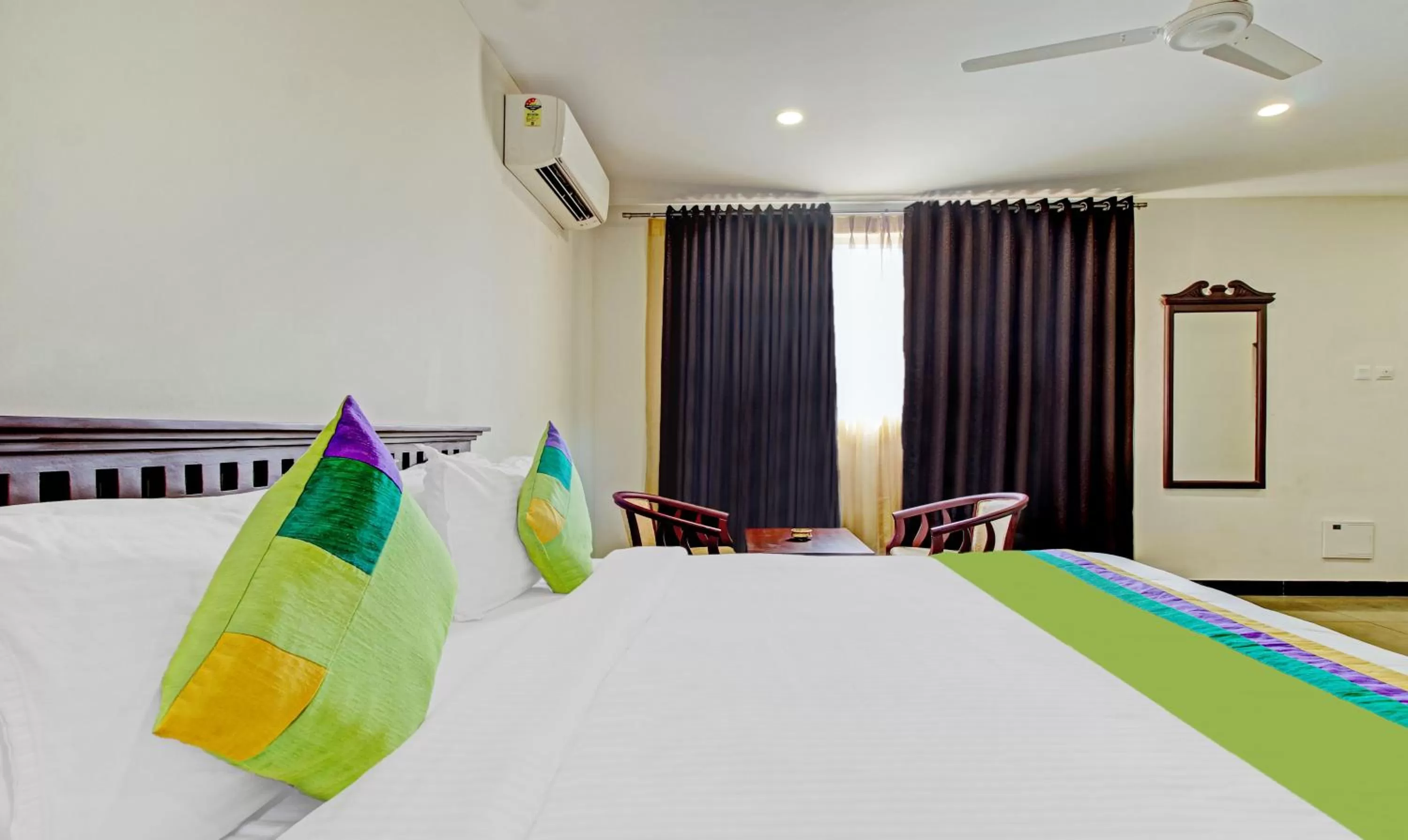 Bedroom, Bed in Treebo Prince