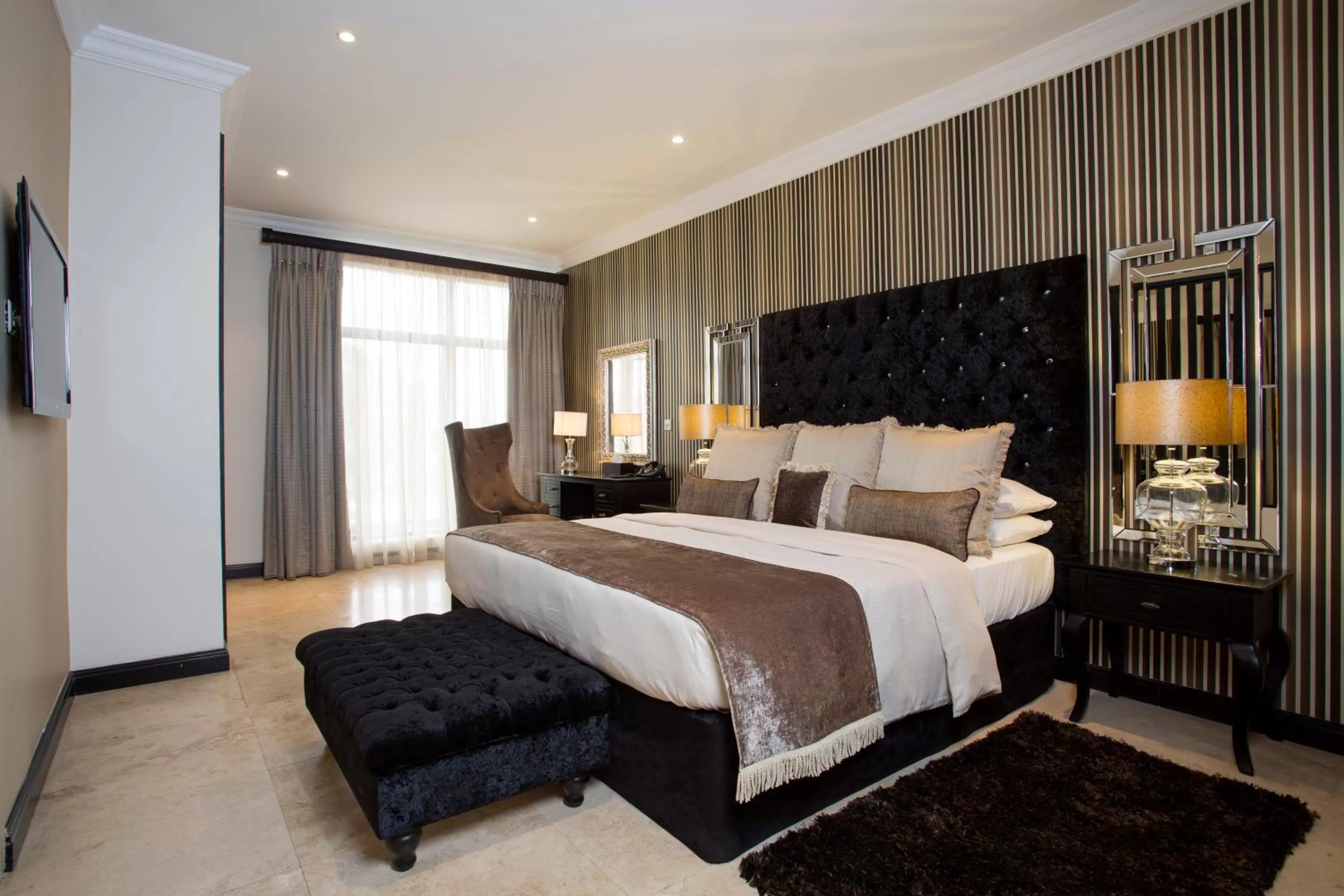 Photo of the whole room, Bed in Villa Monticello Boutique Hotel