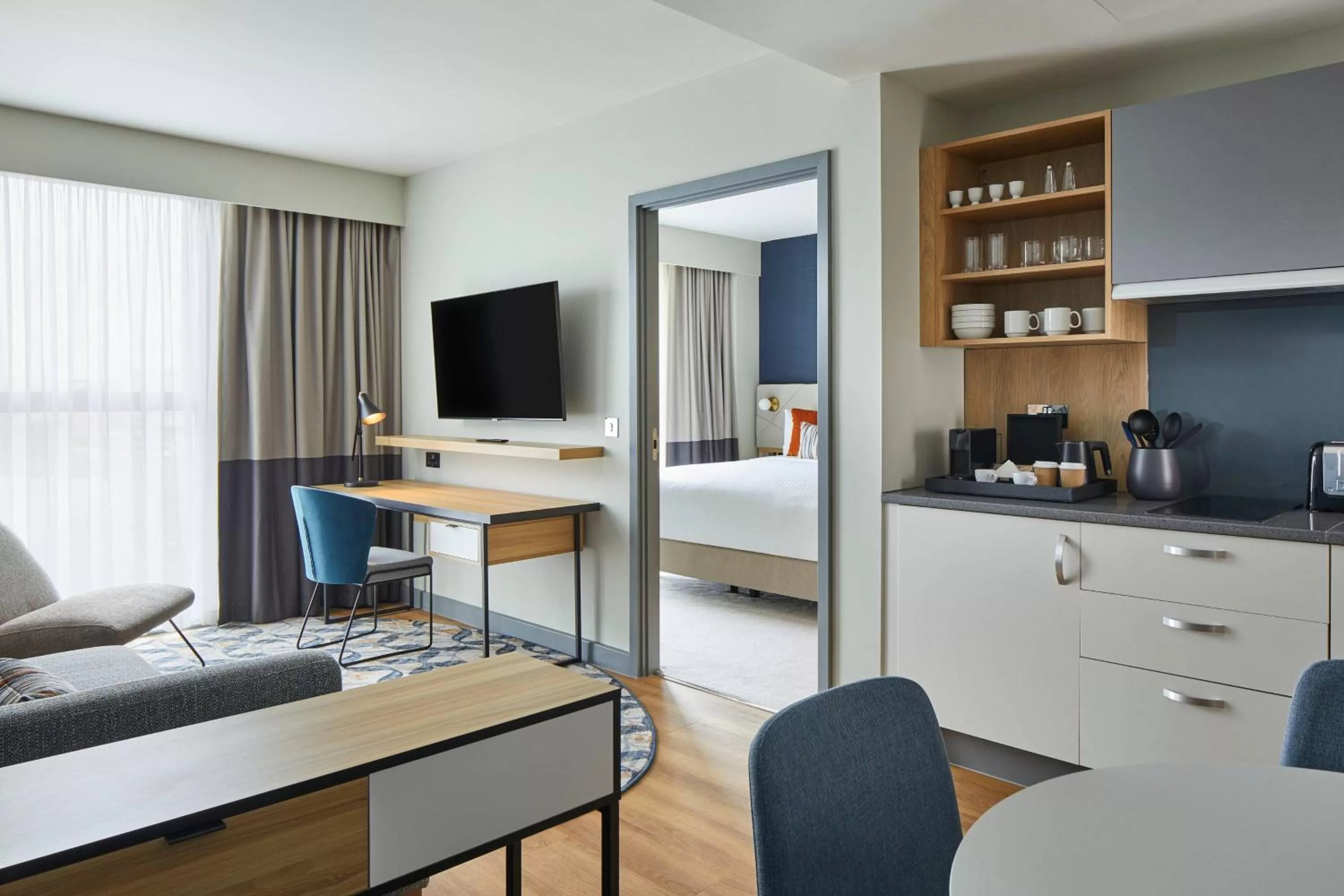 Bedroom, Bed in Residence Inn by Marriott Slough