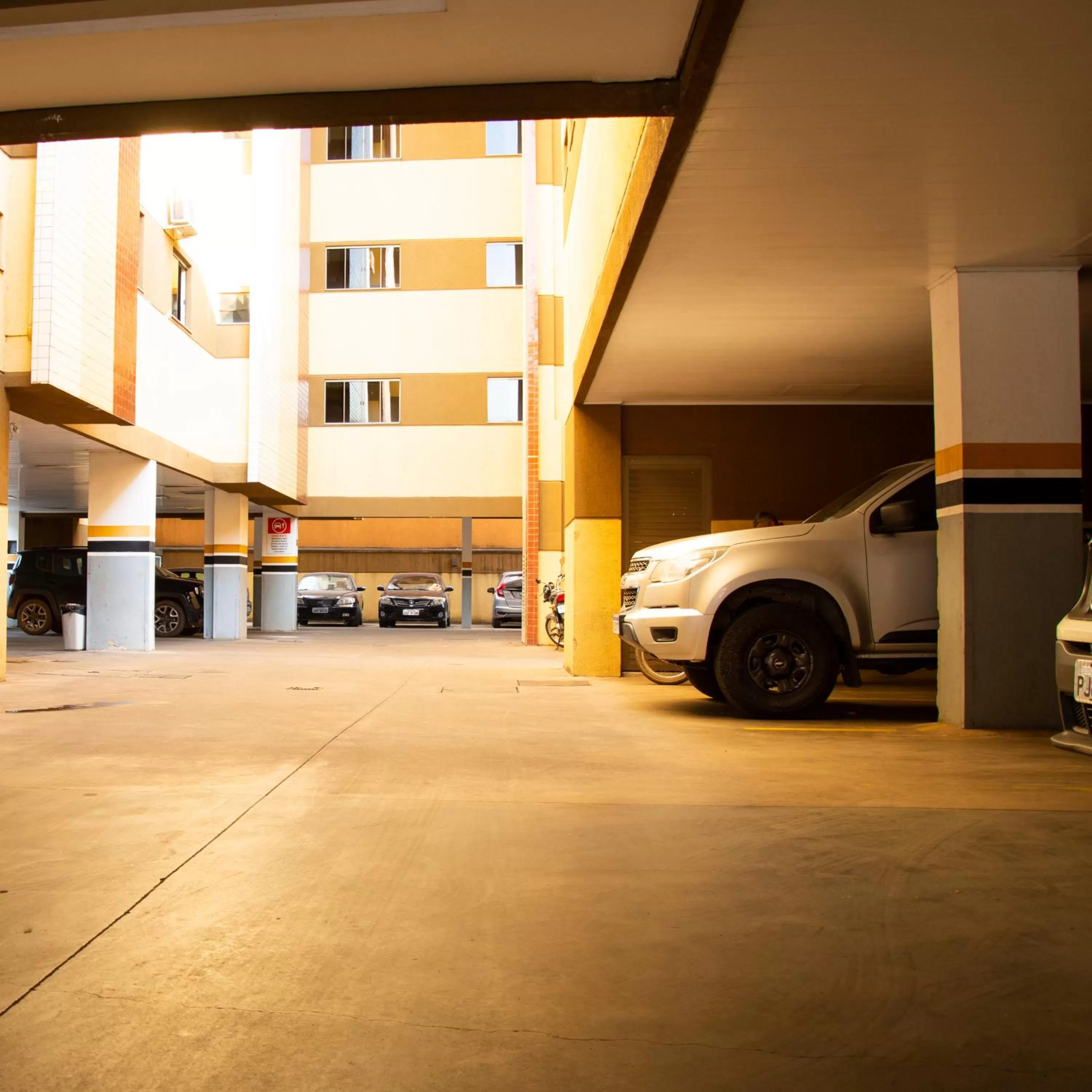 Facade/entrance in Larison Executive - by Easy Hotéis