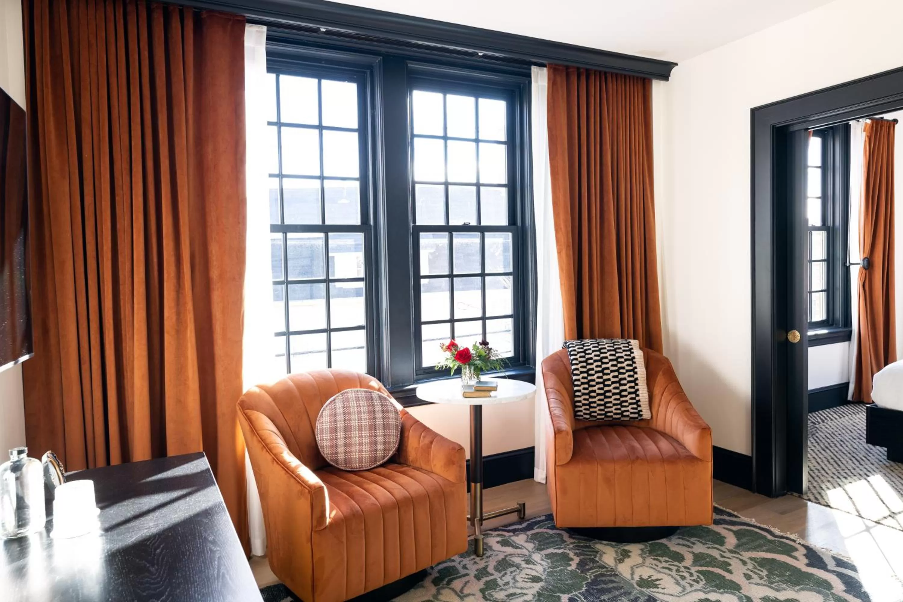 Seating area in Hotel Thaxter