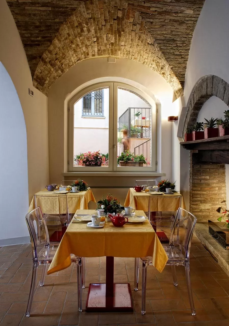 Food and drinks in Hotel Sorella Luna