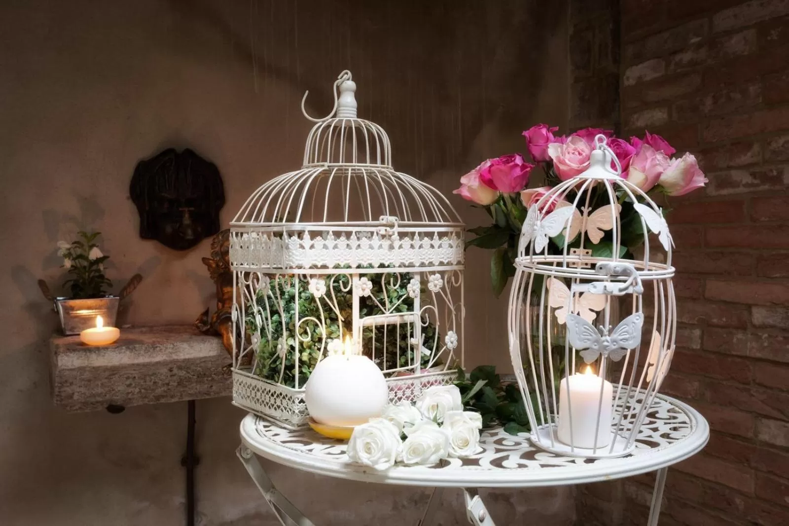 Decorative detail in TORRE GIARDINO SEGRETO B&B- Borgo Capitano Collection - Albergo diffuso