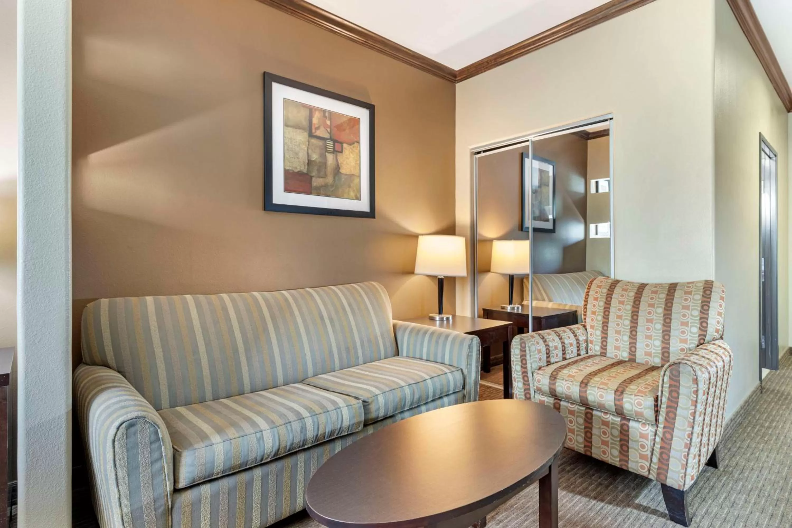 Photo of the whole room in Best Western Plus Texoma Hotel & Suites