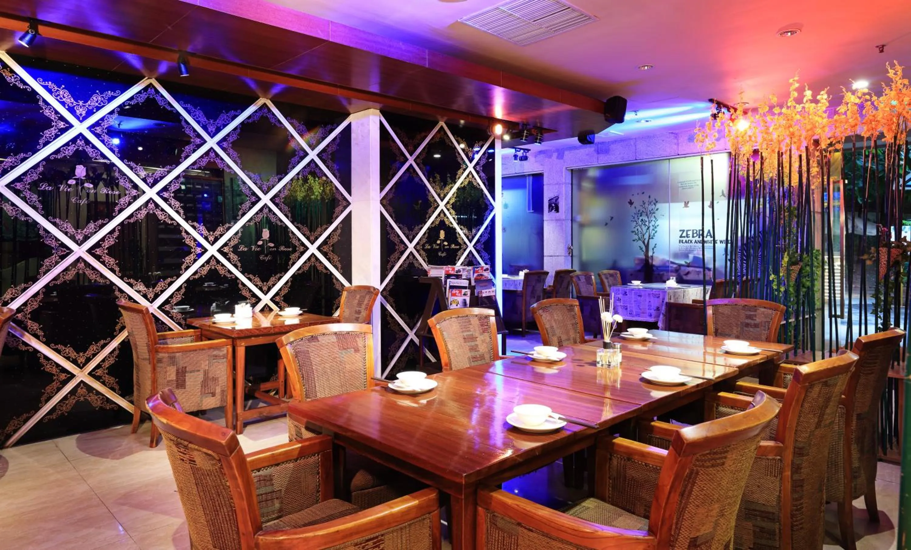 Restaurant/places to eat in Guangzhou The Royal Garden Hotel